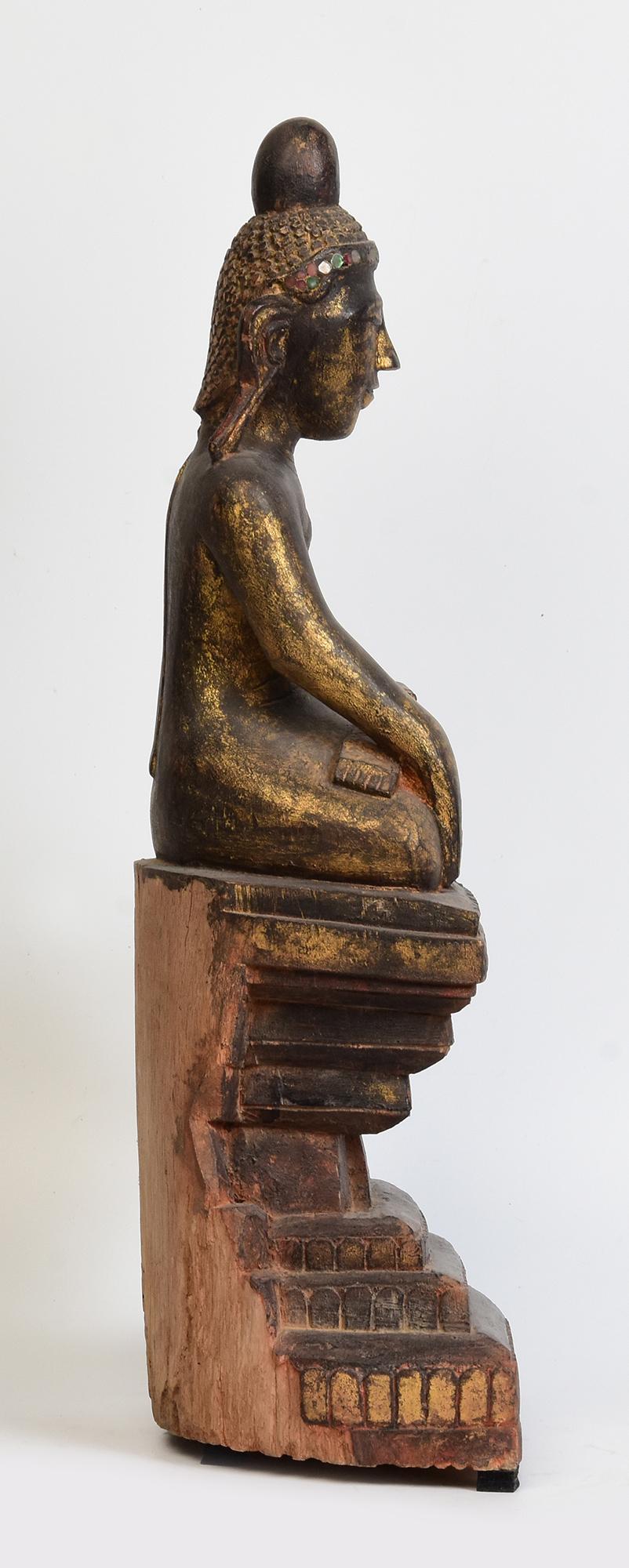 18th Century, Shan, Antique Burmese Wooden Seated Buddha For Sale 5