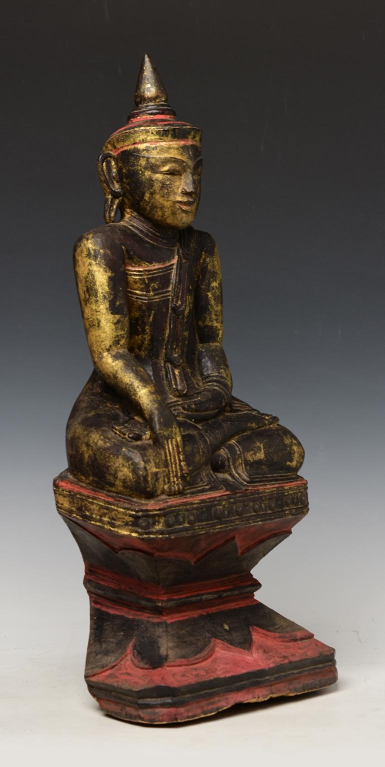 18. Jahrhundert, Shan, antiker burmesischer sitzender Buddha aus Holz im Angebot 6