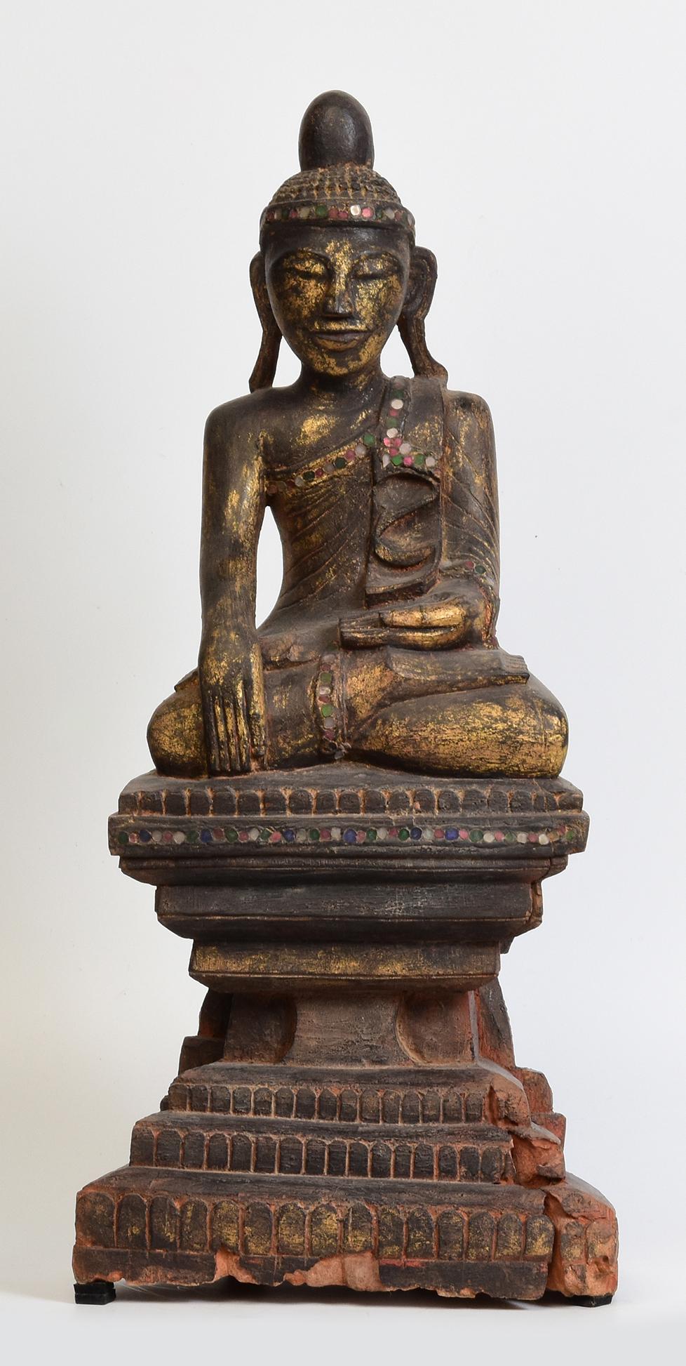 18th Century, Shan, Antique Burmese Wooden Seated Buddha For Sale 7