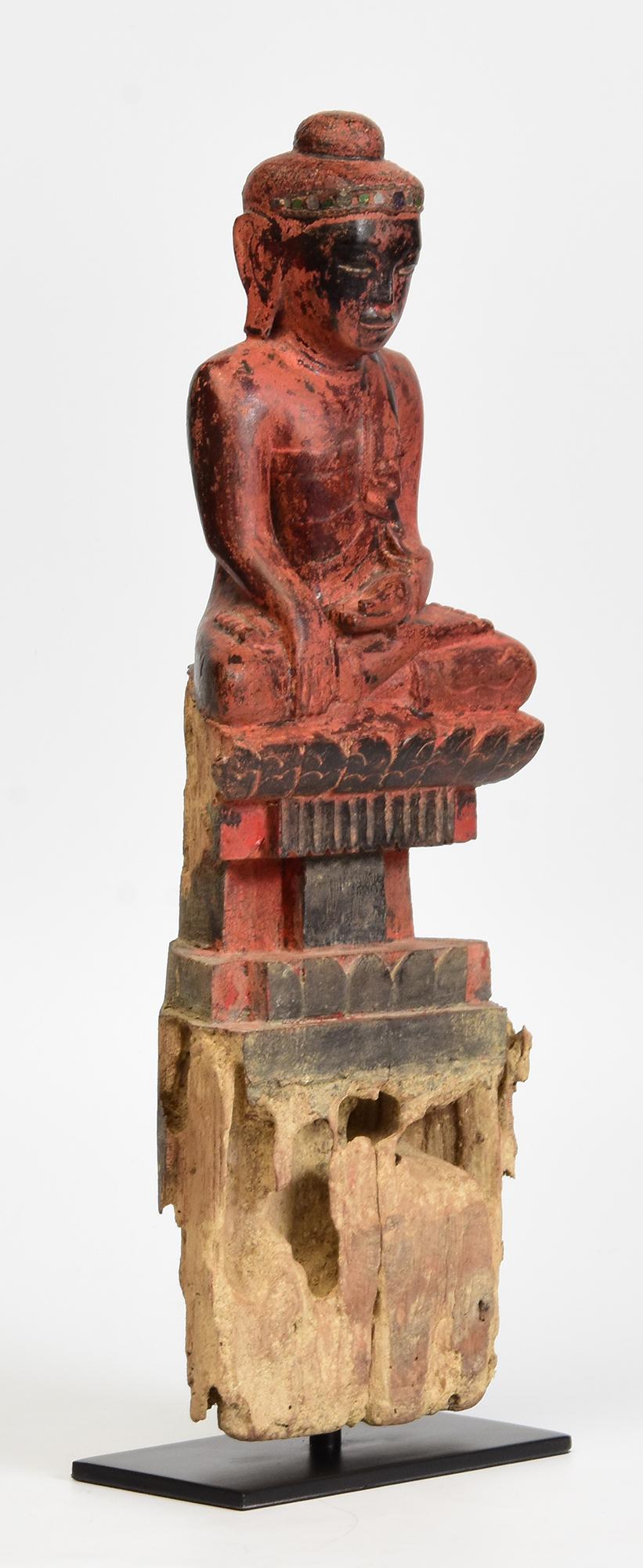 18th Century, Shan, Antique Burmese Wooden Seated Buddha For Sale 7