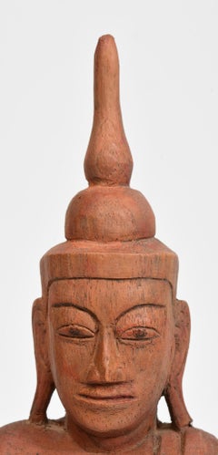 Siglo XVIII, Shan, Buda sentado de madera birmano antiguo