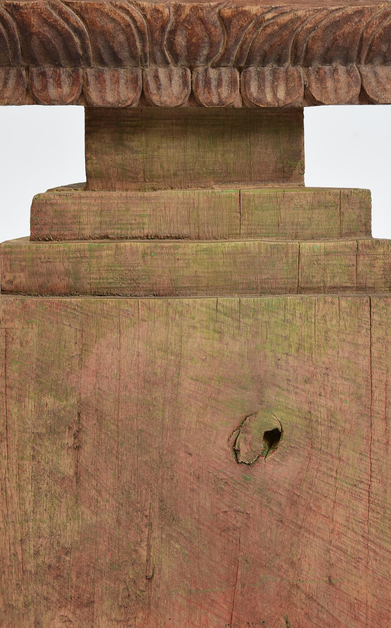 Bouddha assis en bois birman ancien Shan du 18ème siècle Bon état - En vente à Sampantawong, TH