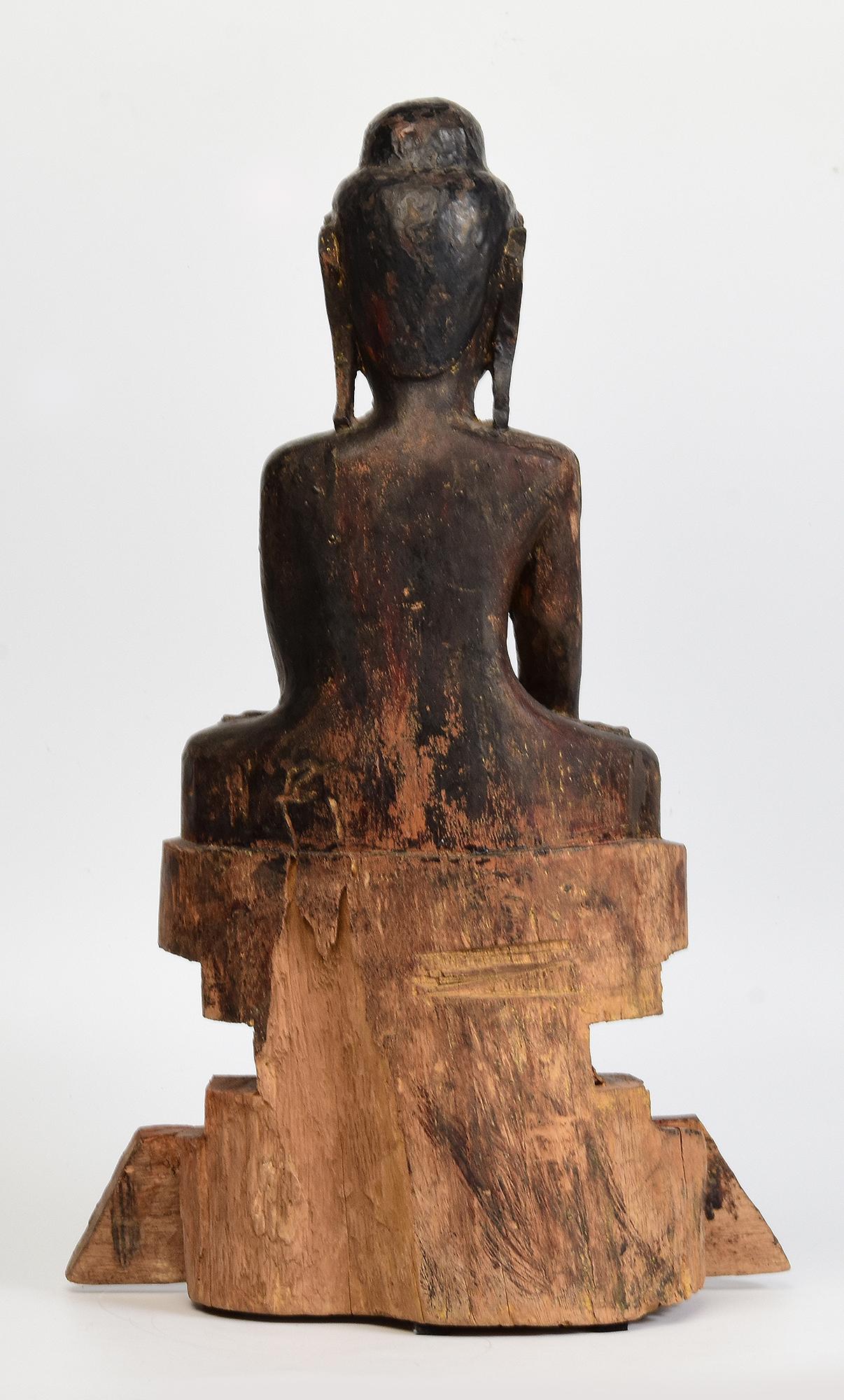 18th Century, Shan, Antique Burmese Wooden Seated Buddha For Sale 3