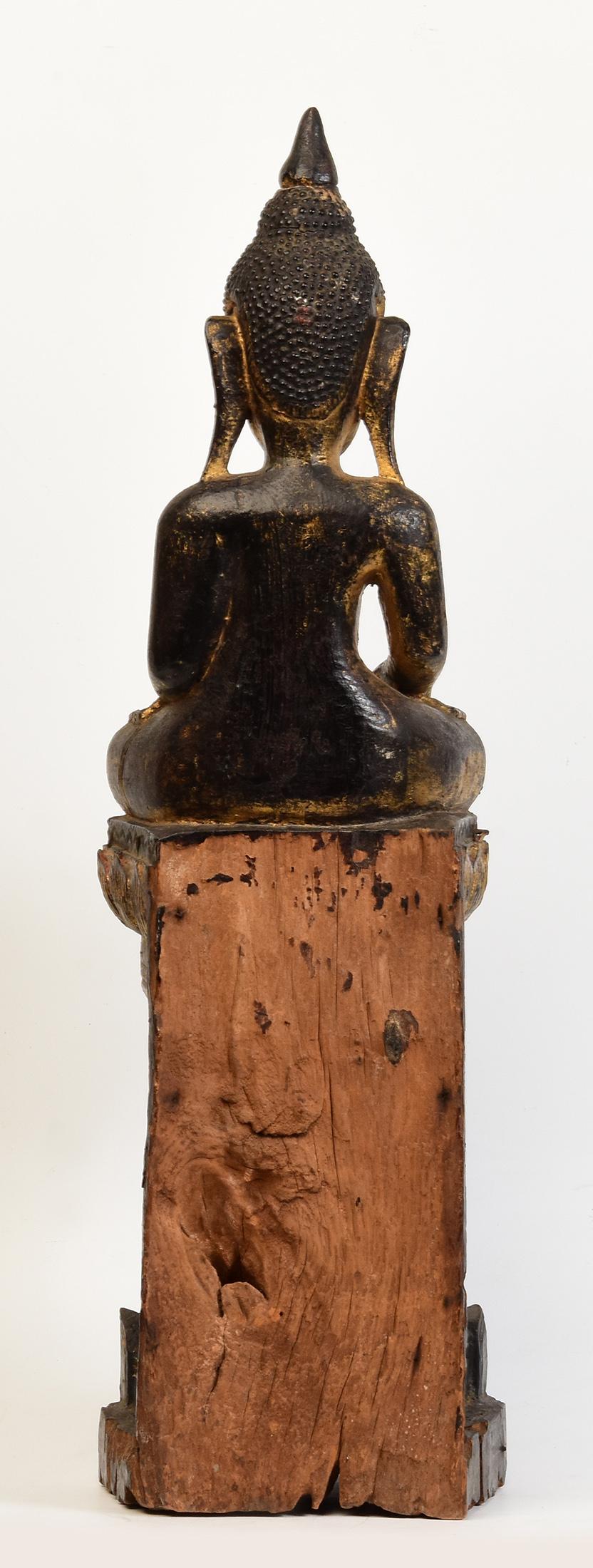 18th Century, Shan, Antique Burmese Wooden Seated Buddha For Sale 3