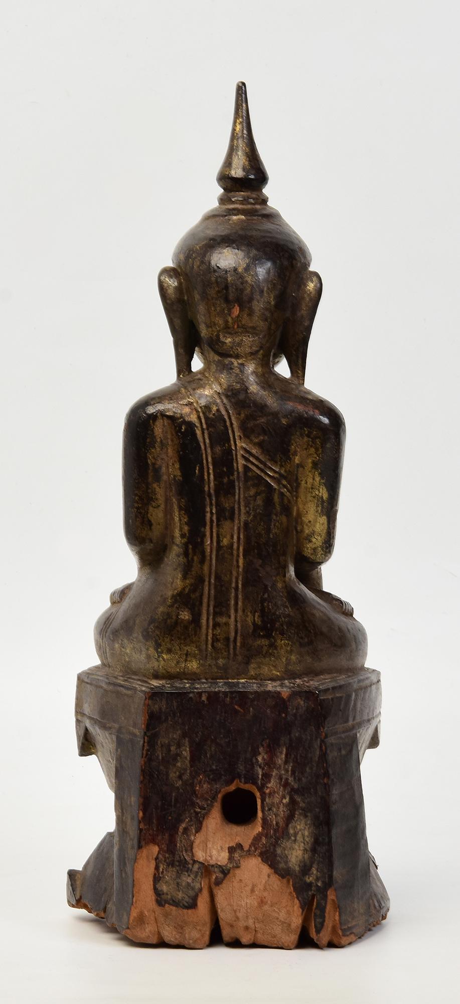 18. Jahrhundert, Shan, antiker burmesischer sitzender Buddha aus Holz 2