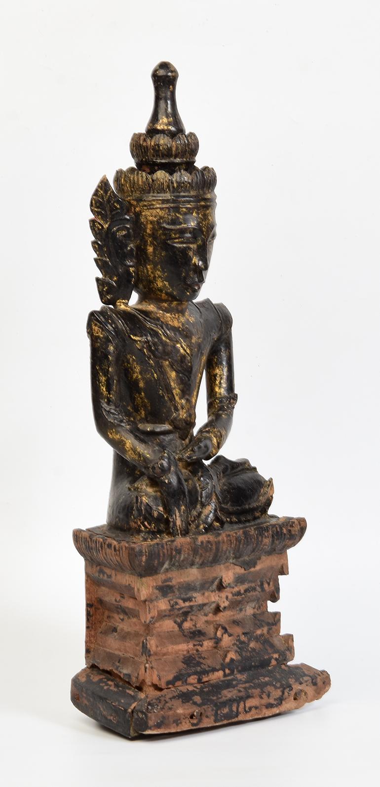 18th Century, Shan, Antique Burmese Wooden Seated Crowned Buddha For Sale 6