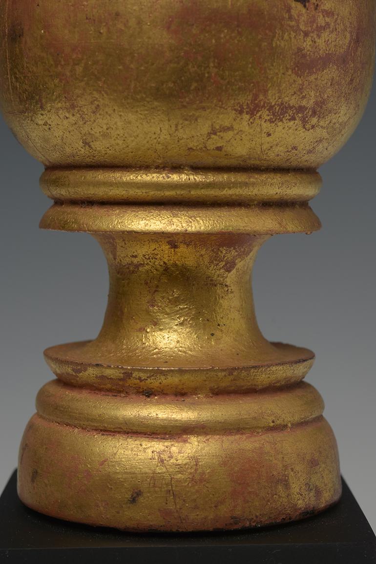 18th Century, Shan, Antique Burmese Wooden Top of Buddha Head with Stand For Sale 2