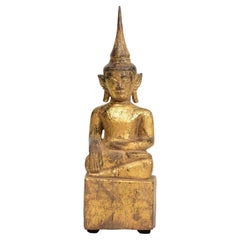18. Jahrhundert, Shan, Antiker Tai Lue burmesischer sitzender Buddha aus Holz