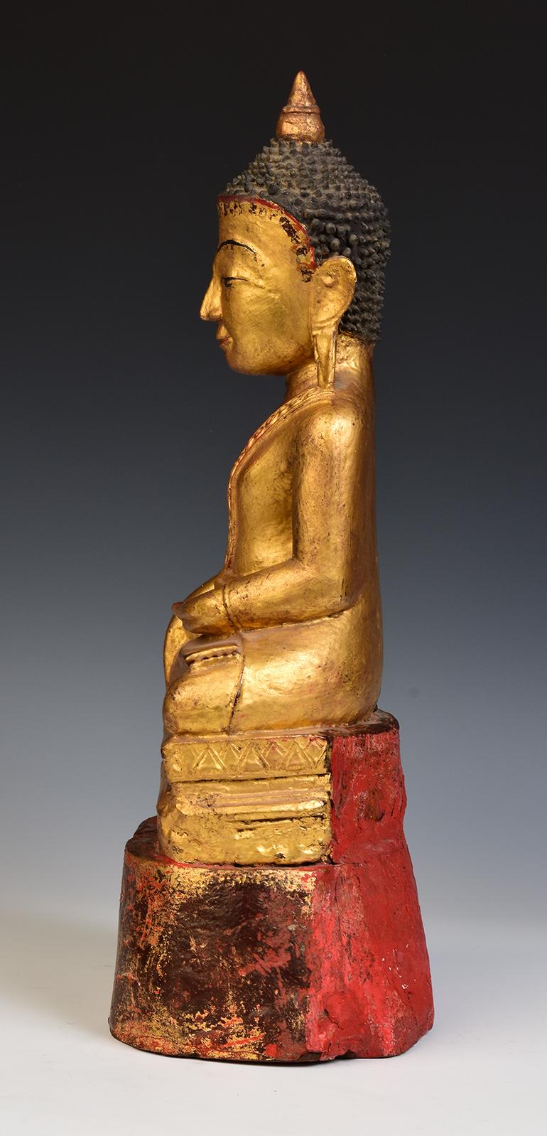 18th Century, Shan, Antique Tai Yai Burmese Wooden Seated Buddha For Sale 2