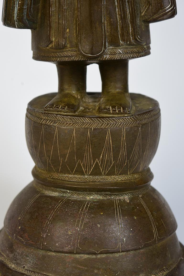 18th Century and Earlier 18th Century, Shan, Rare Antique Burmese Bronze Standing Buddha