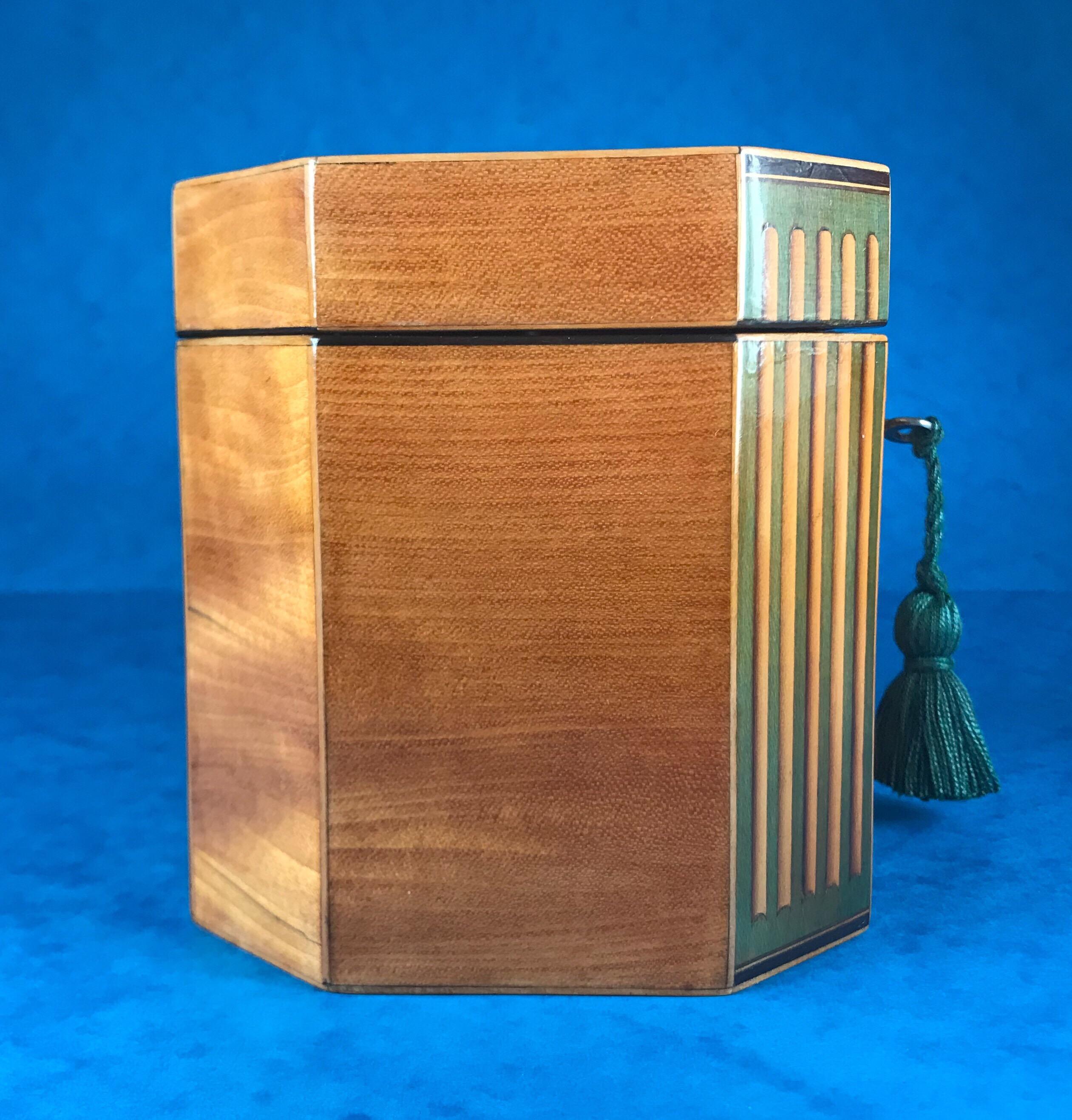 18th Century Sheraton 1790 Octagonal Shell Inlaid Twin Lidded Tea Caddy For Sale 1