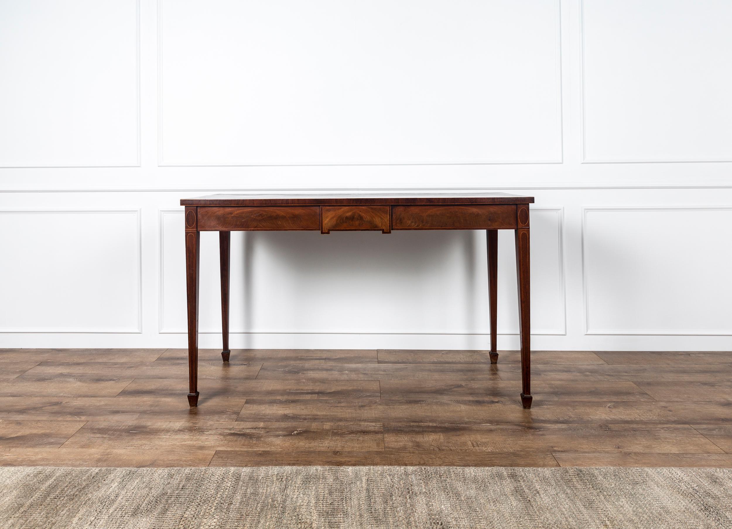 18th Century Sheraton George III mahogany and rosewood serving table.

With an impressive provenance and important Australian historical context, is this very fine quality George III Sheraton style rosewood cross banded mahogany serving