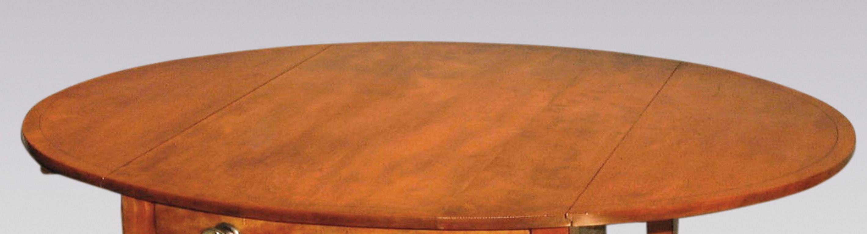 Ovaler Pembroke-Tisch aus massivem Satinholz von Sheraton aus dem 18. Jahrhundert (Poliert) im Angebot