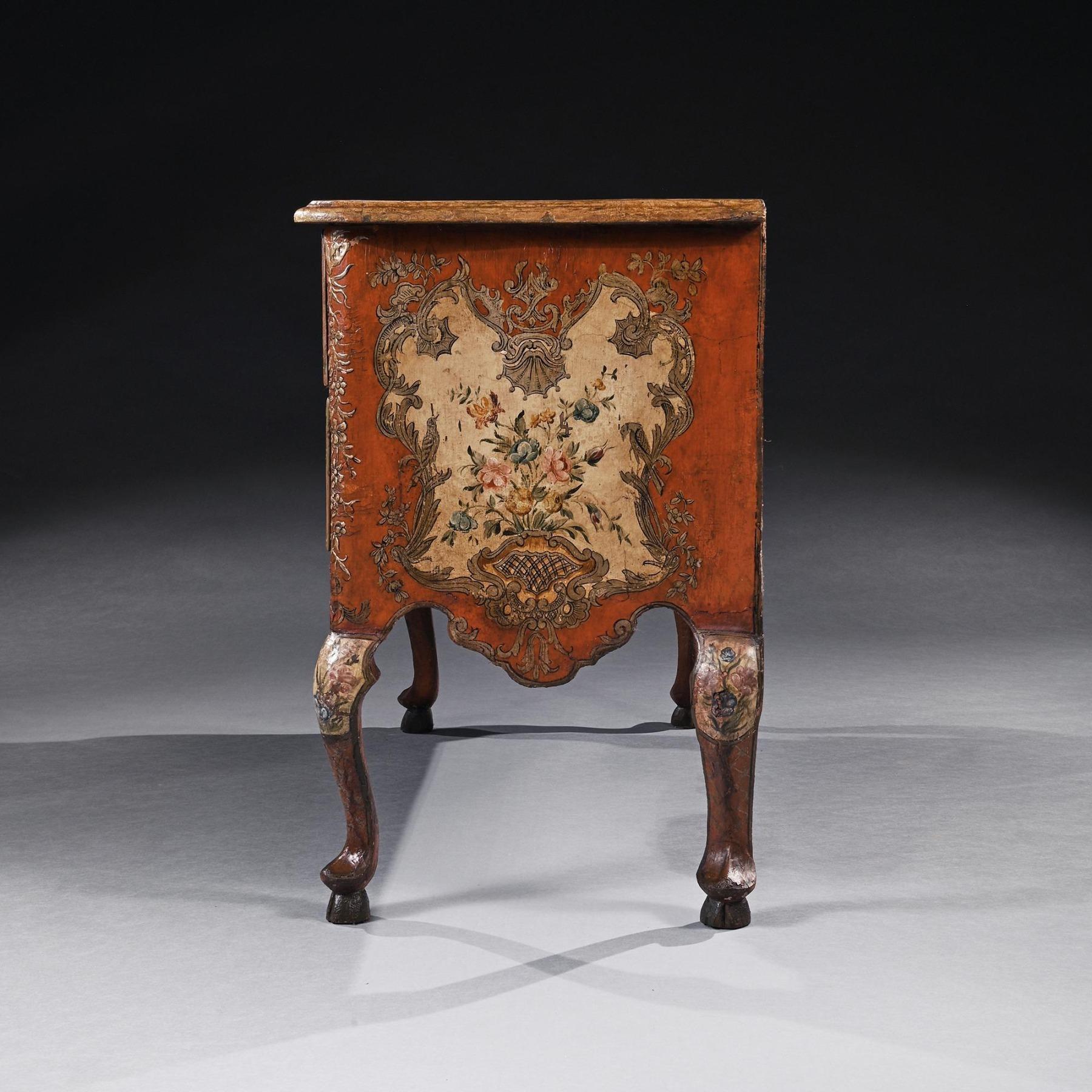 18th Century Sicilian Polychrome Painted Parcel Gilt Commode In Good Condition For Sale In Benington, Herts
