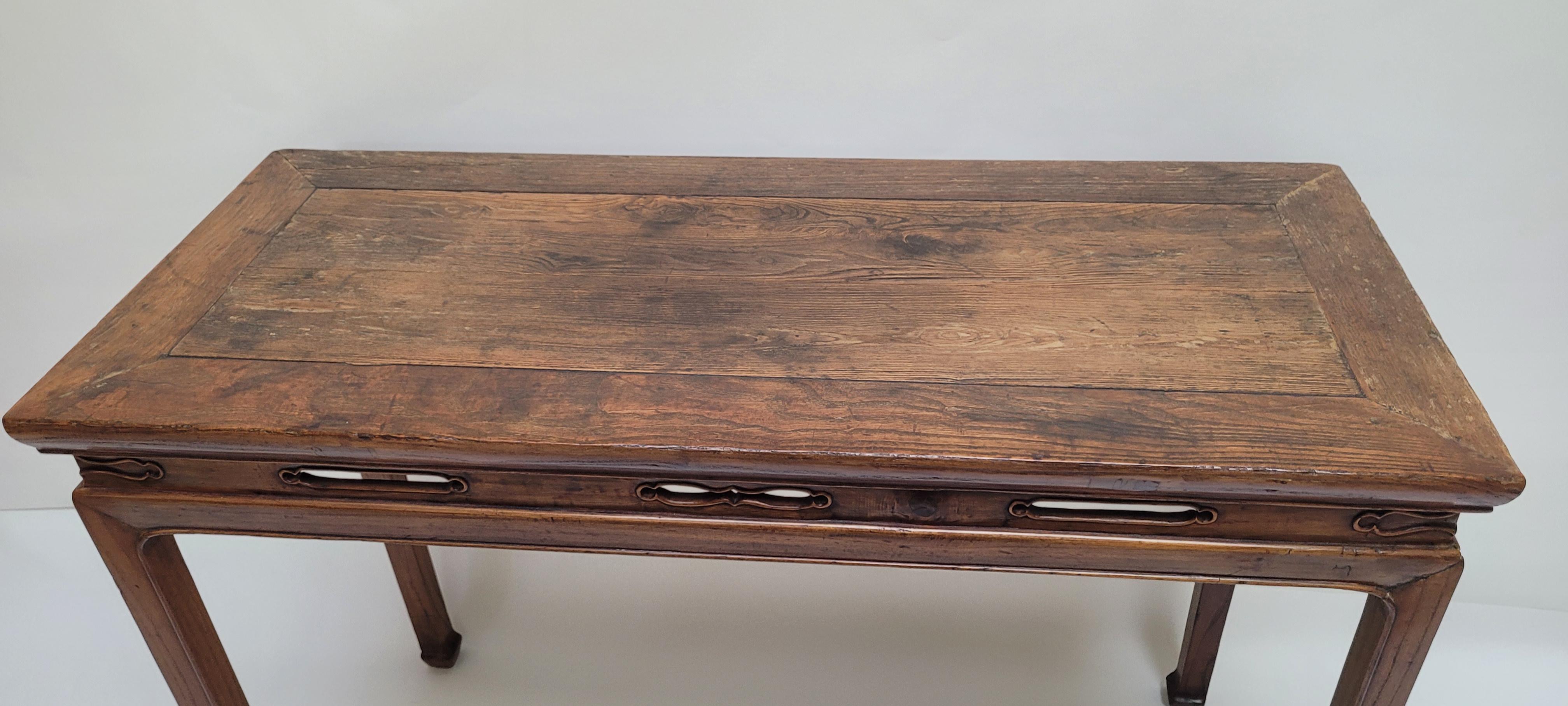 18th Century Side Table In Good Condition For Sale In Santa Monica, CA