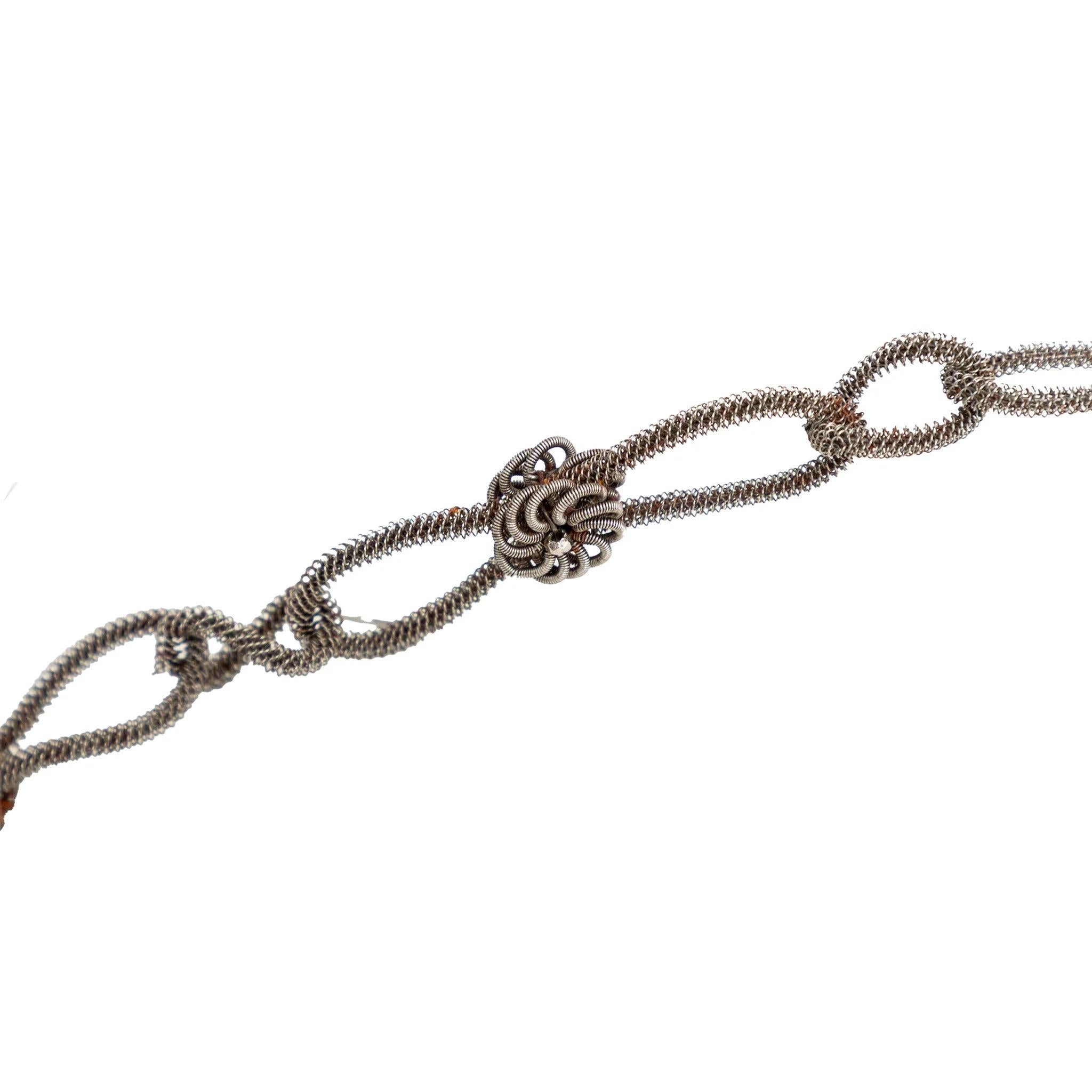 Collier de croix en fer forgé de Silésie du XVIIIe siècle Pour femmes en vente