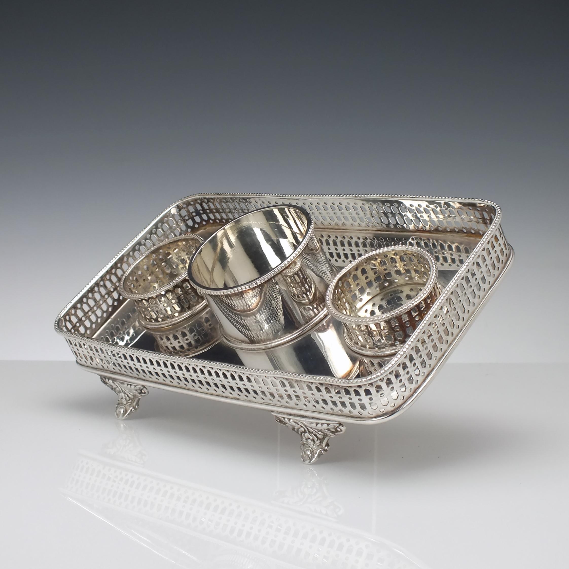 18th Century Silver Plate Inkstand, circa 1790 In Good Condition For Sale In Whitburn, GB