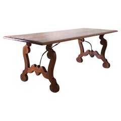 18th century Single plank walnut Italian baroque dining table