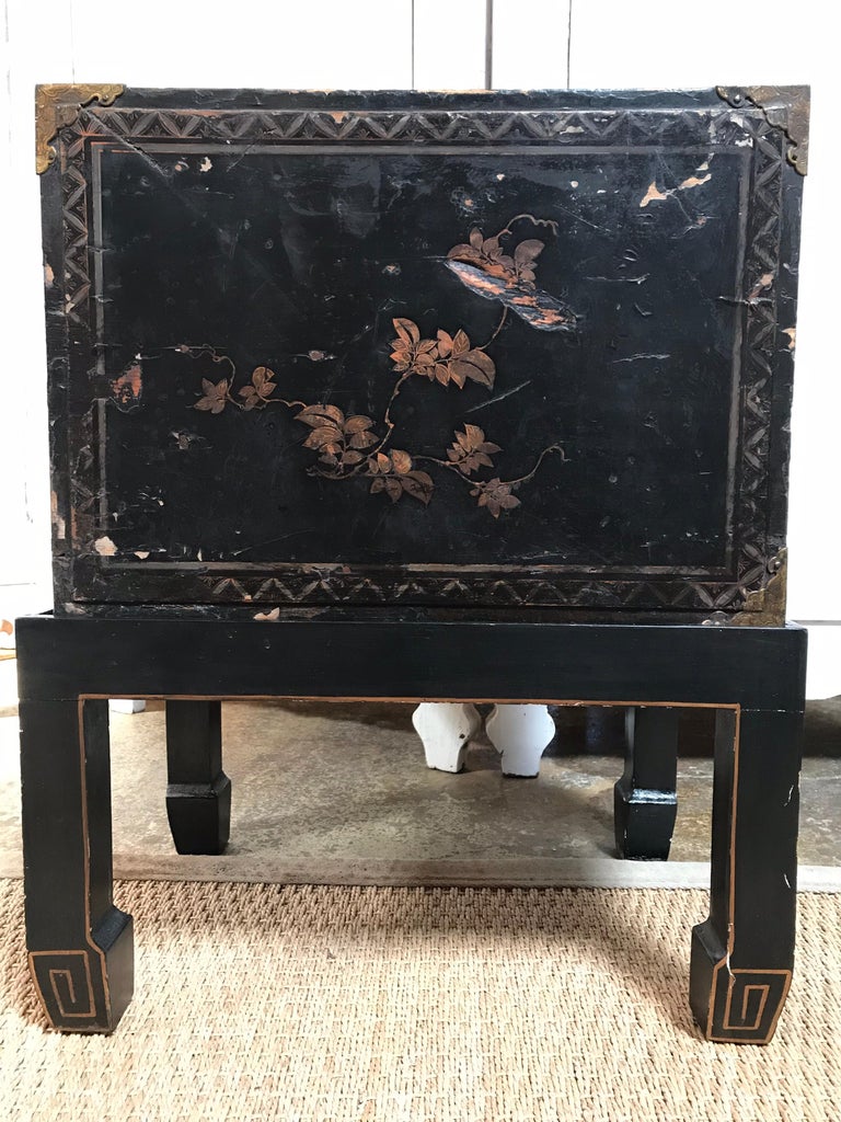 18th Century and Earlier 18th Century Small Black Jewelry Chest For Sale