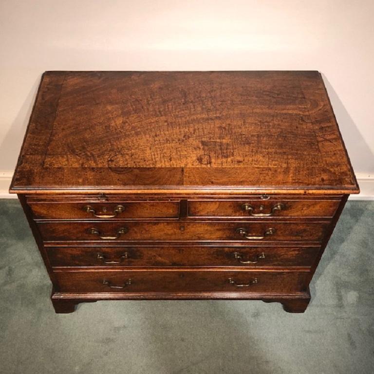 English 18th Century Small Chest of Drawers