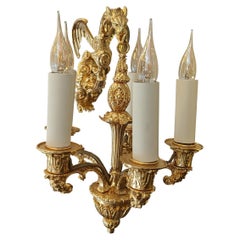 Lampe murale en forme de petits dragons du XVIIIe siècle avec 5 lumières en bronze et or 18 carats