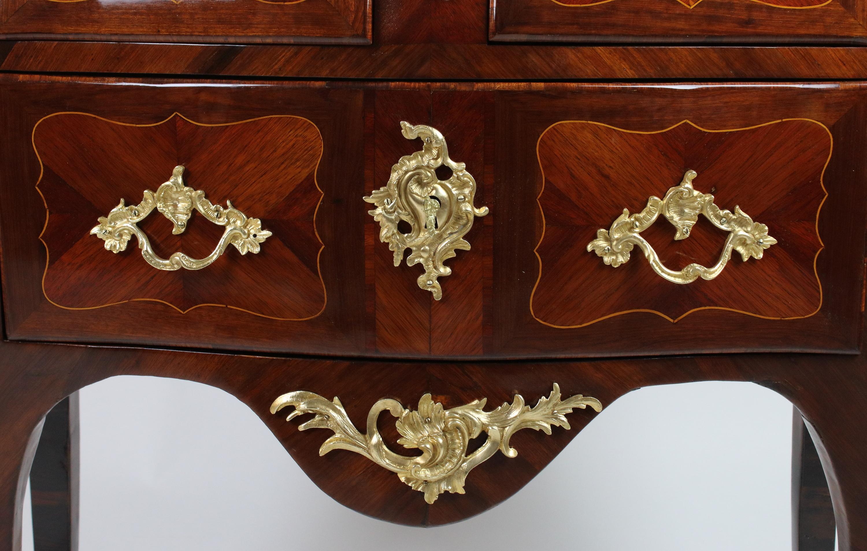 18th Century Small Louis XV Marquetry Bombé Shaped Commode or Sauteuse 5