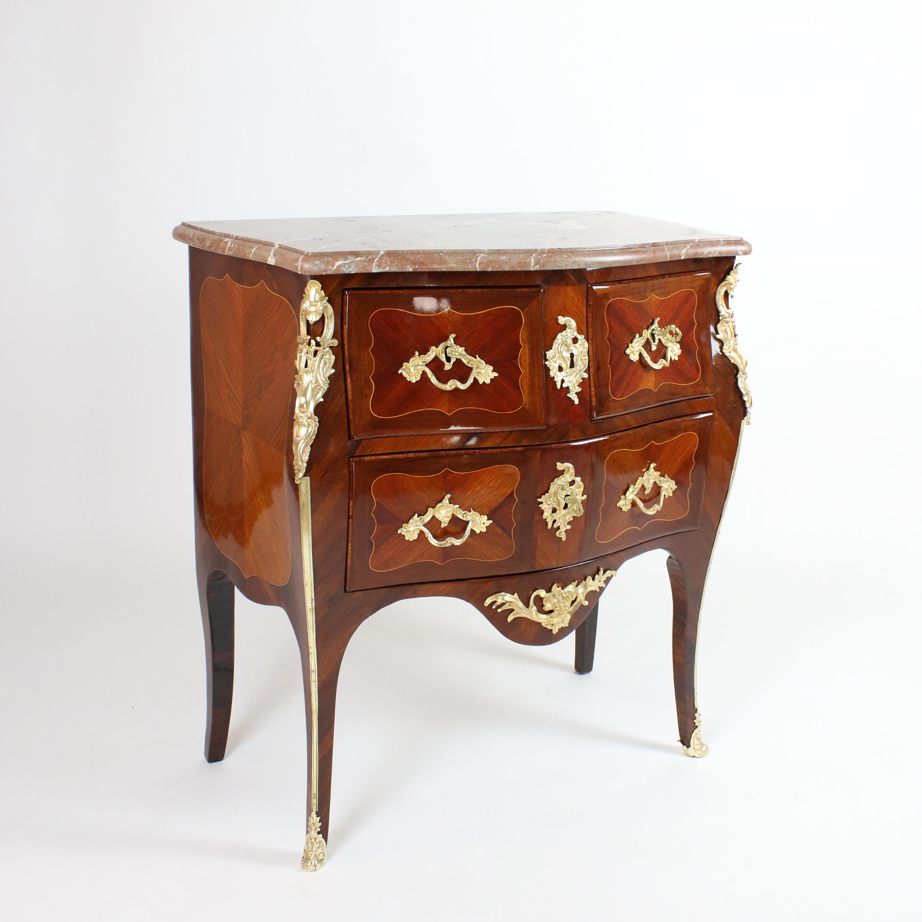 18th Century Small Louis XV Marquetry Bombé Shaped Commode or Sauteuse 2