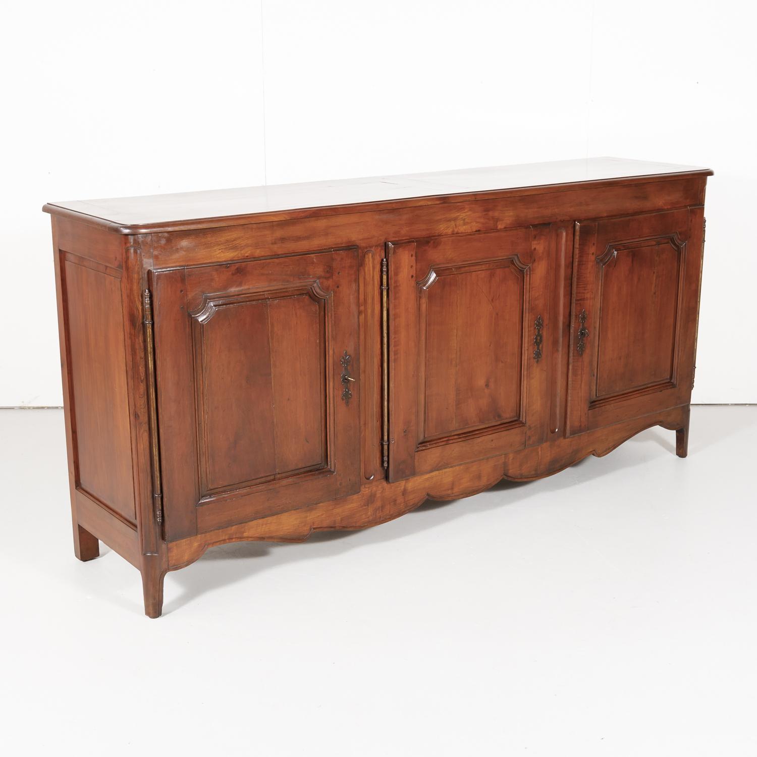 French 18th Century Solid Cherry Louis XV-Louis XVI Transition Period Enfilade Buffet