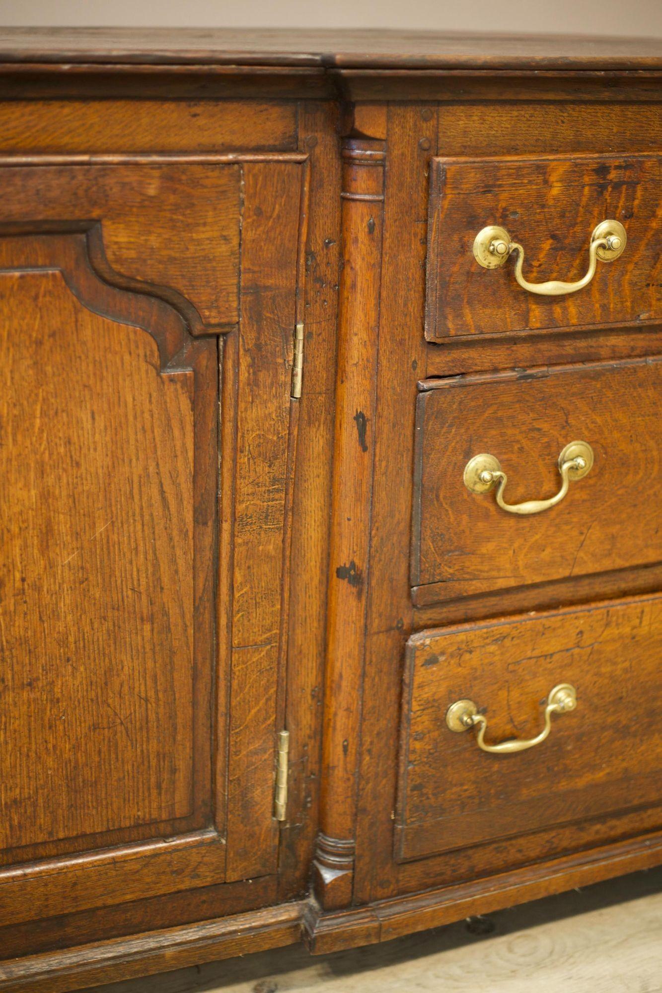 18th Century Solid Oak Georgian Dresser Base For Sale 3