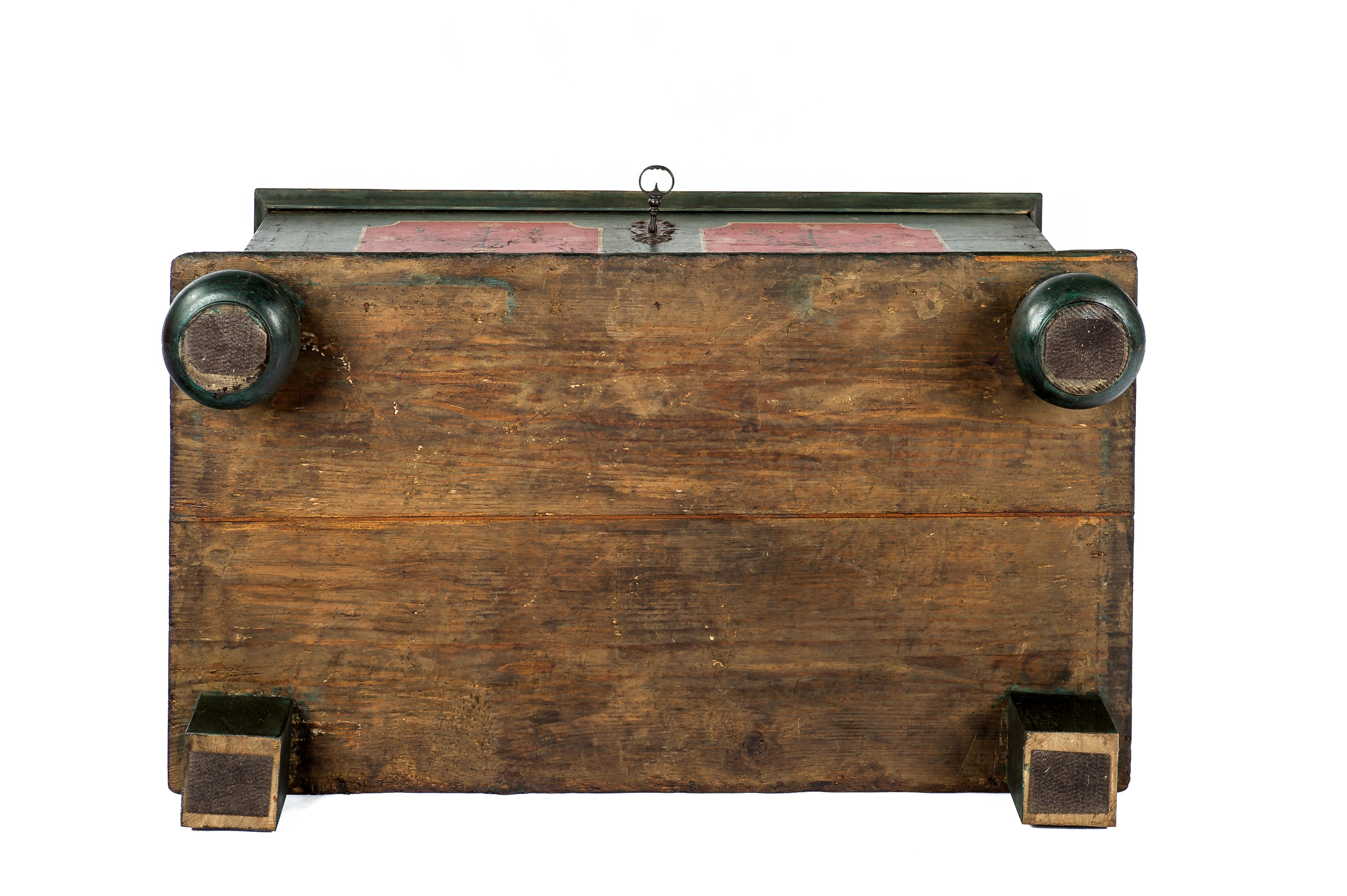 18th-Century Solid Pine and Traditional Painted Rural Bohemian Trunk or Chest 1