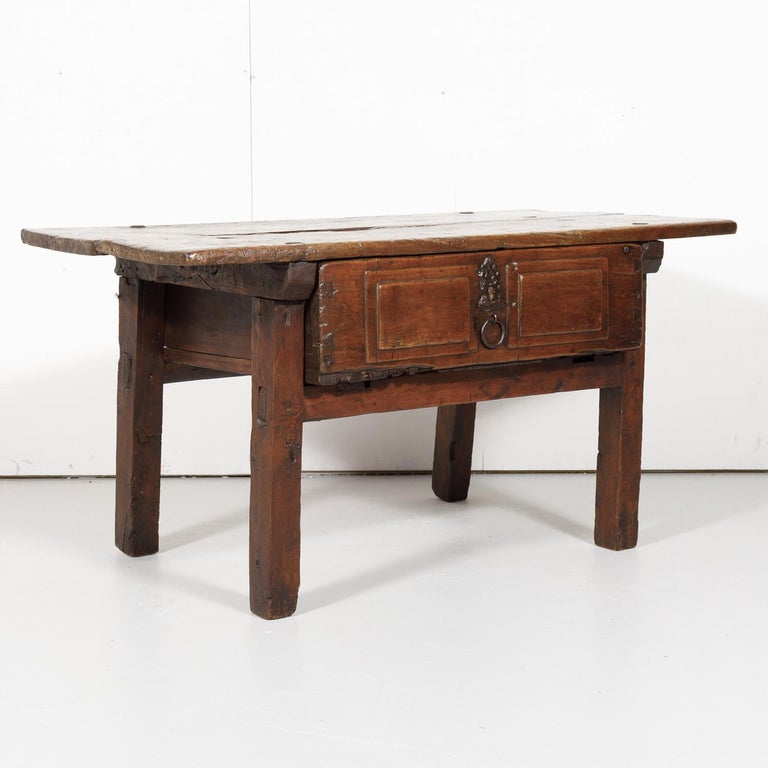 18th Century Solid Walnut Spanish Side Table In Good Condition For Sale In Birmingham, AL