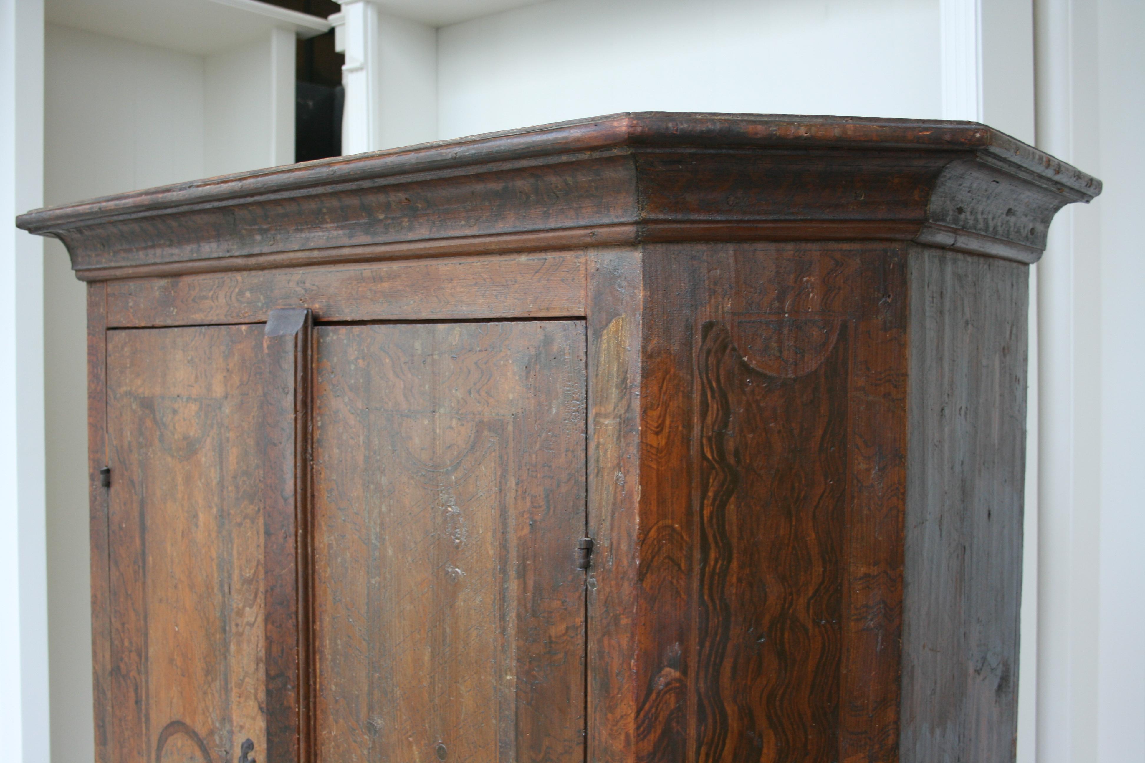 18th Century South German Armoire in Original Paint 1