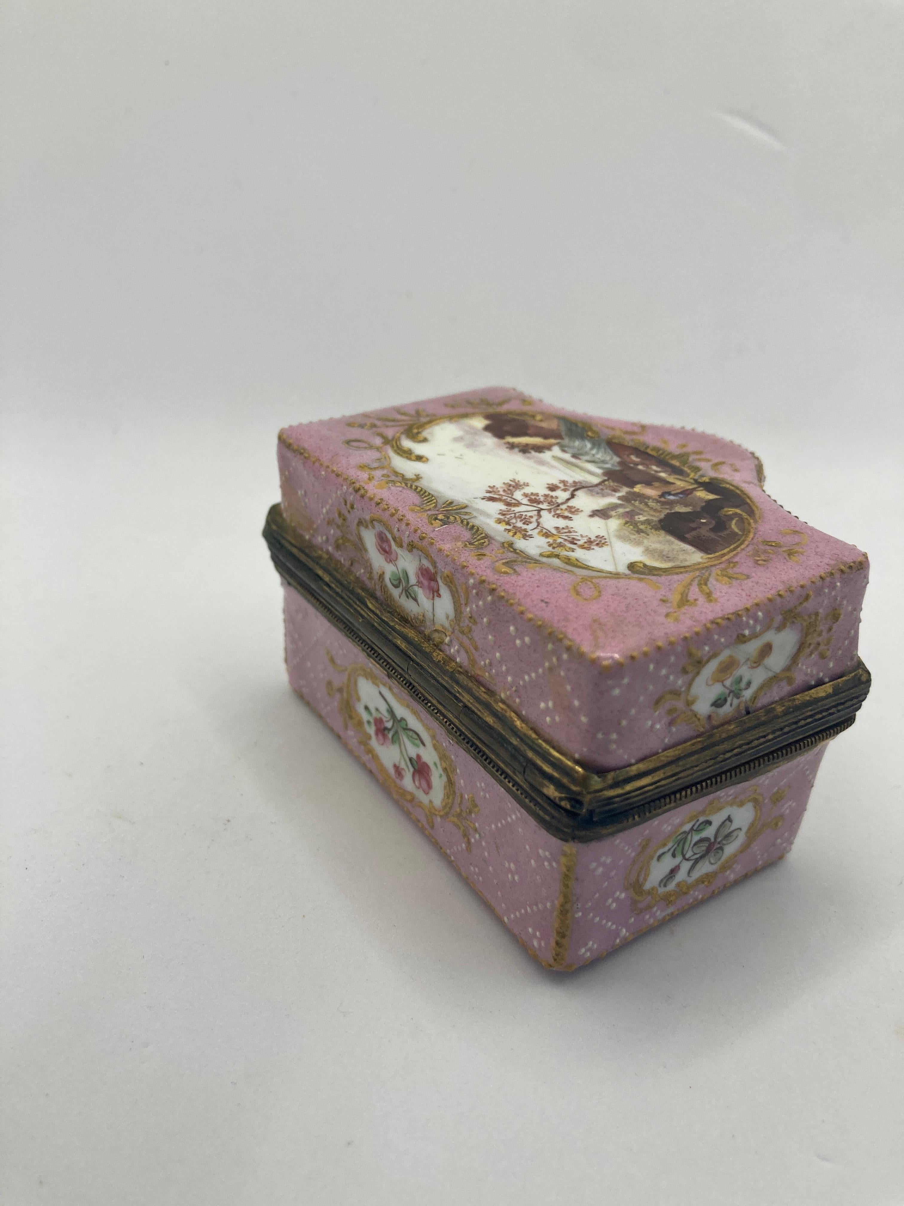 Caja de escritura del siglo XVIII del sur de Staffordshire Esmaltado en venta