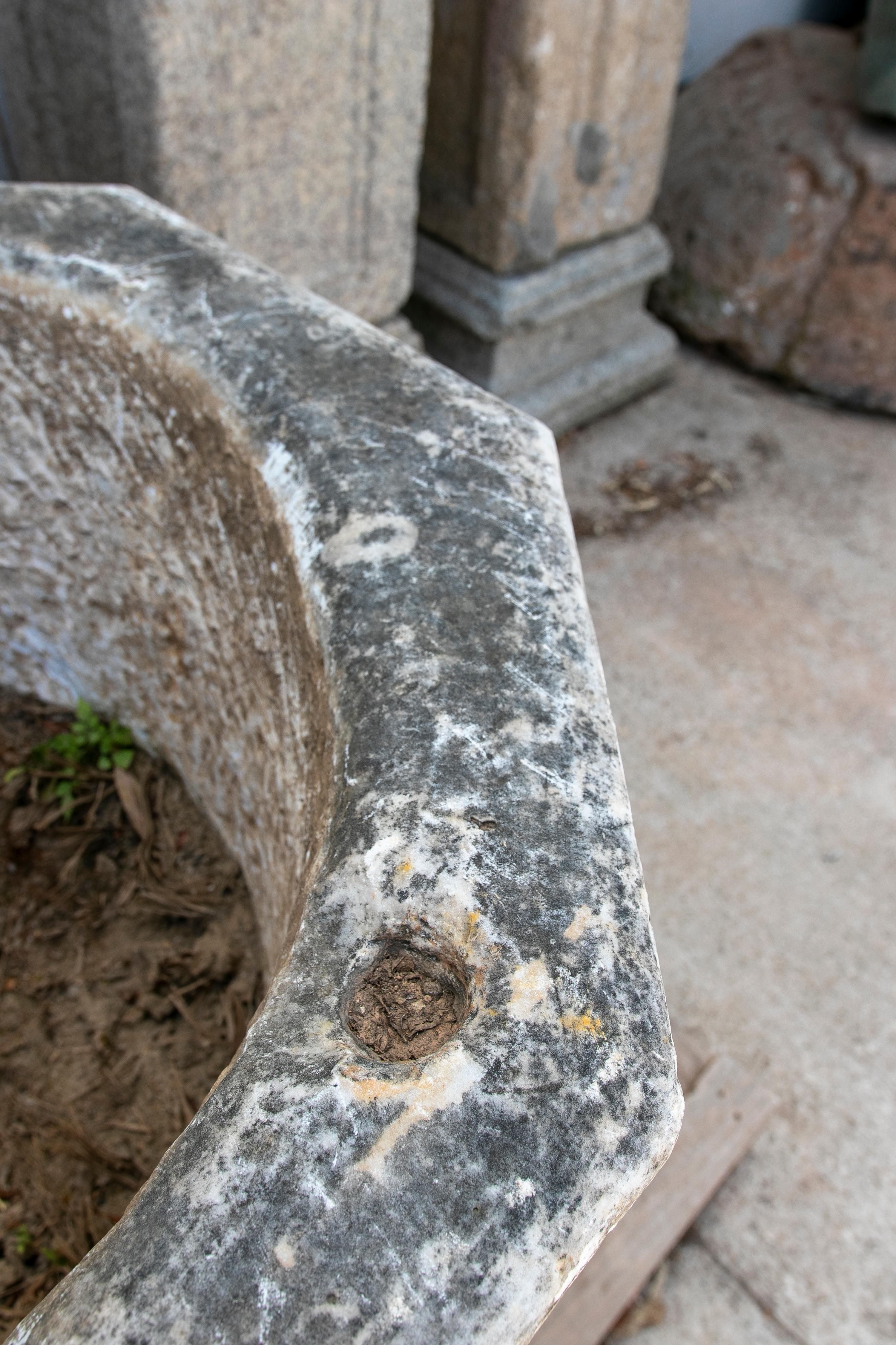 18th Century Spainish Hand-Carved Marble Well Spout For Sale 6