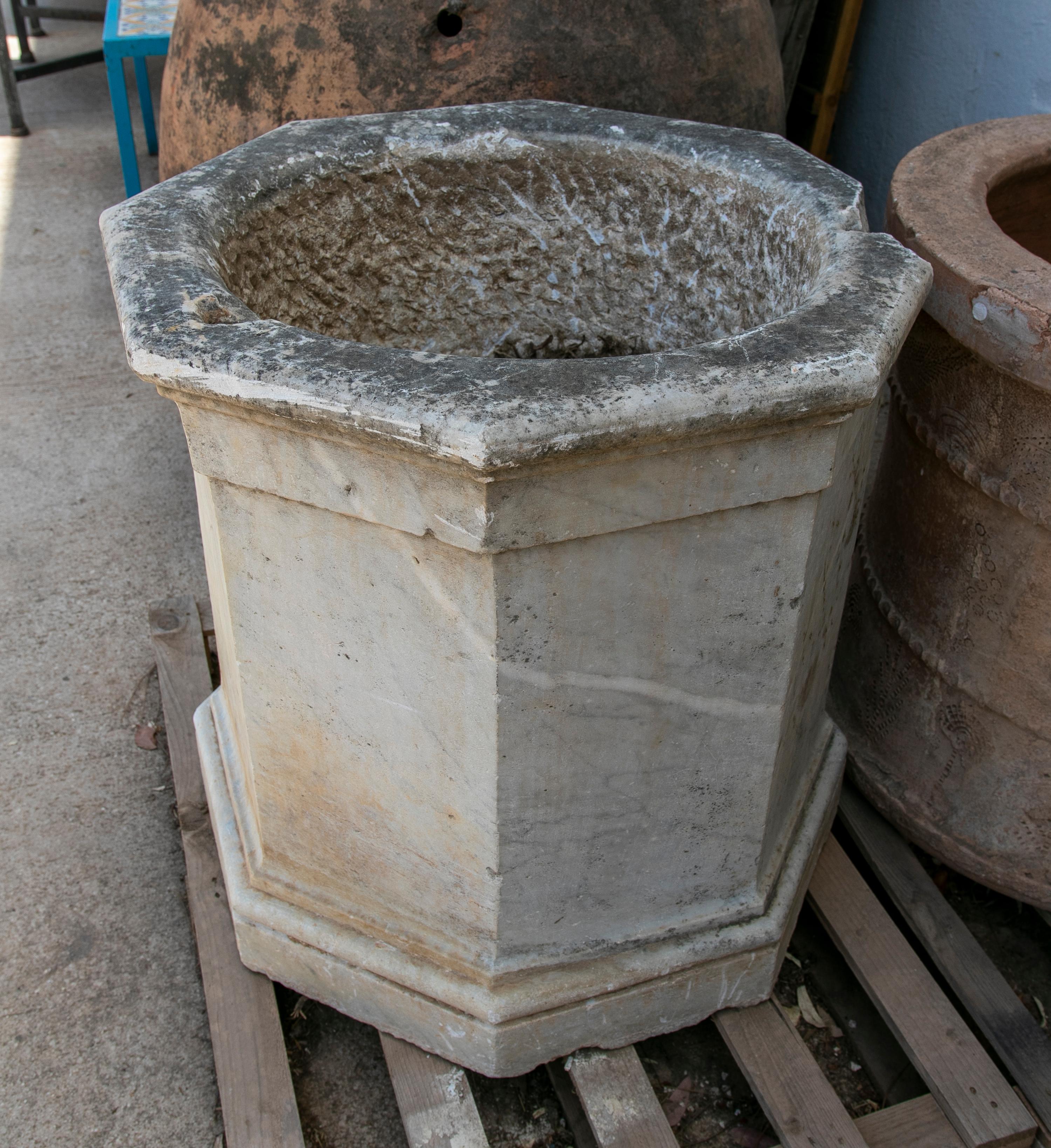 Spanish 18th Century Spainish Hand-Carved Marble Well Spout For Sale