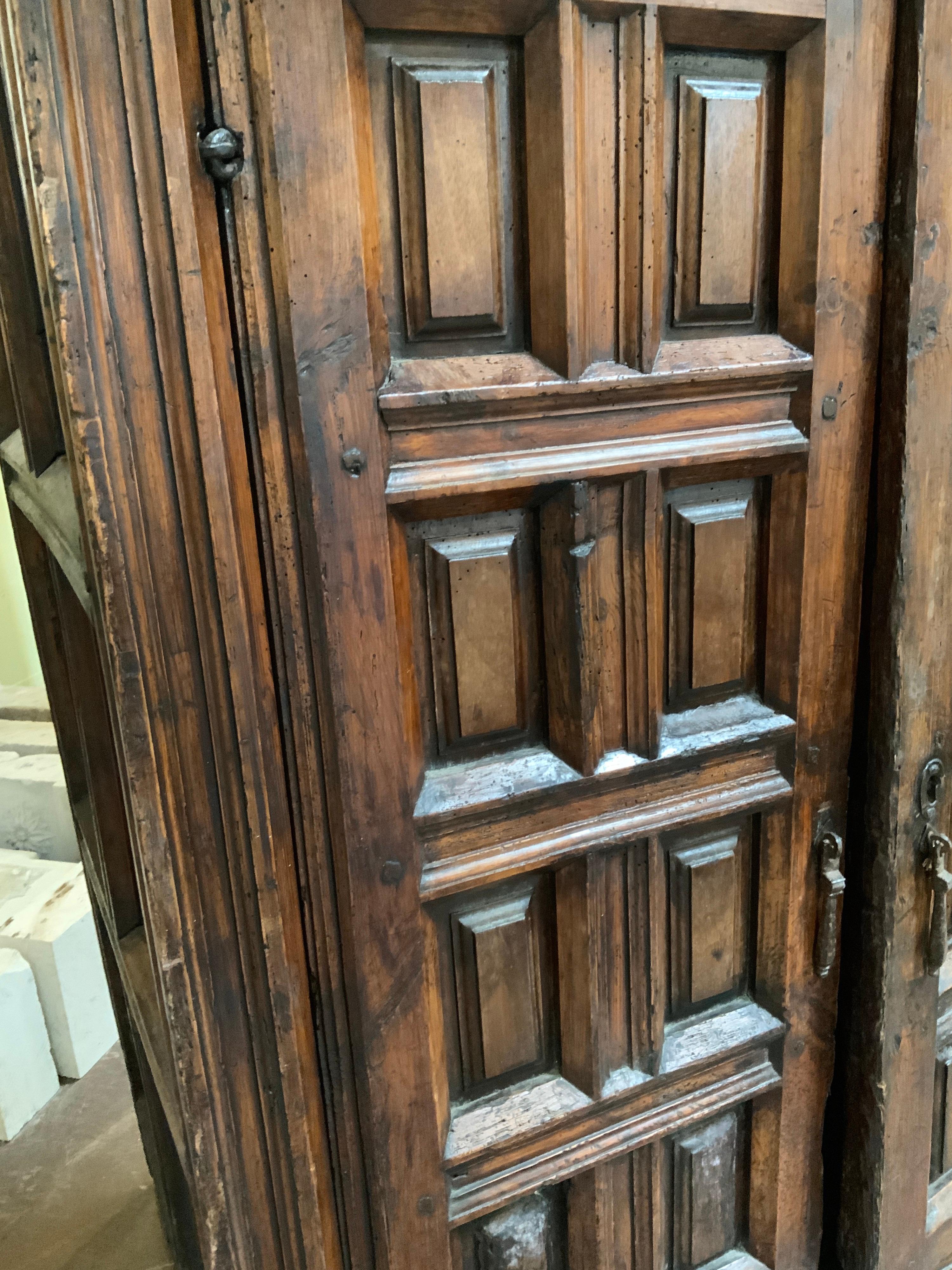 Spanish Colonial 18th Century Spanish Armoire For Sale