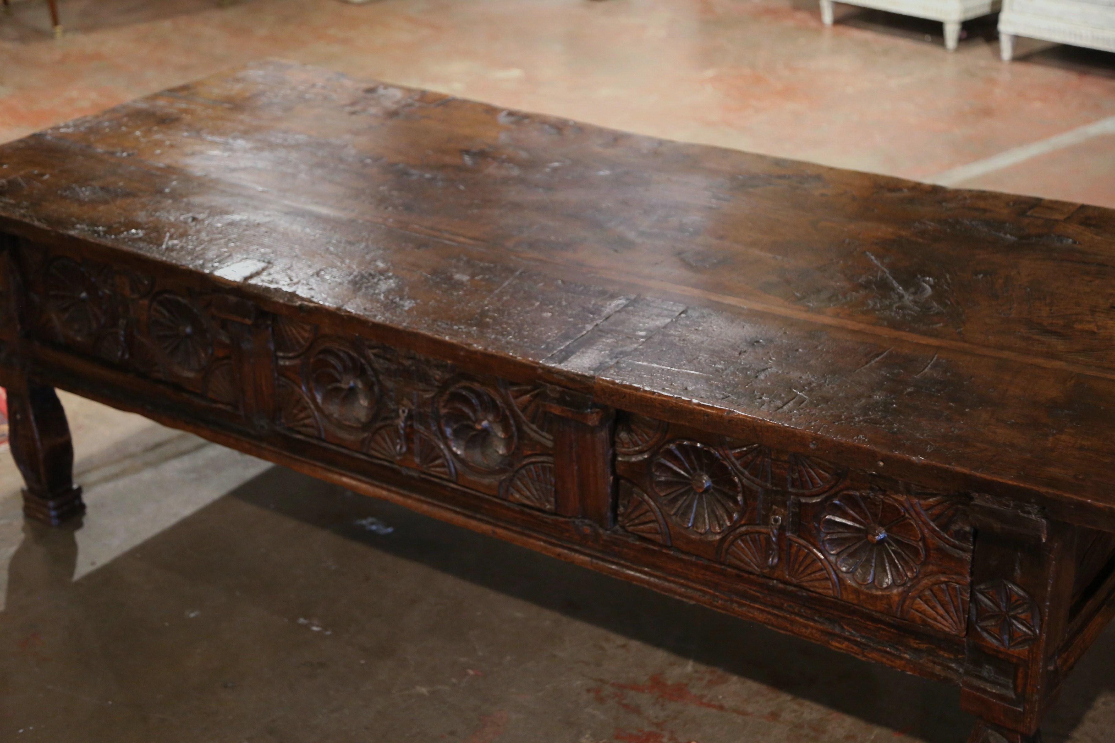18th Century Spanish Baroque Carved Chestnut Three Drawers Cocktail Coffee Table 5