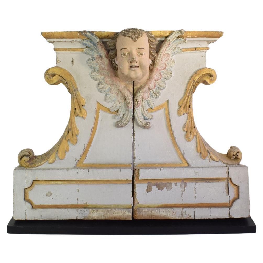 Adorno de altar barroco español del siglo XVIII en madera de giltwood tallada con cabeza de ángel