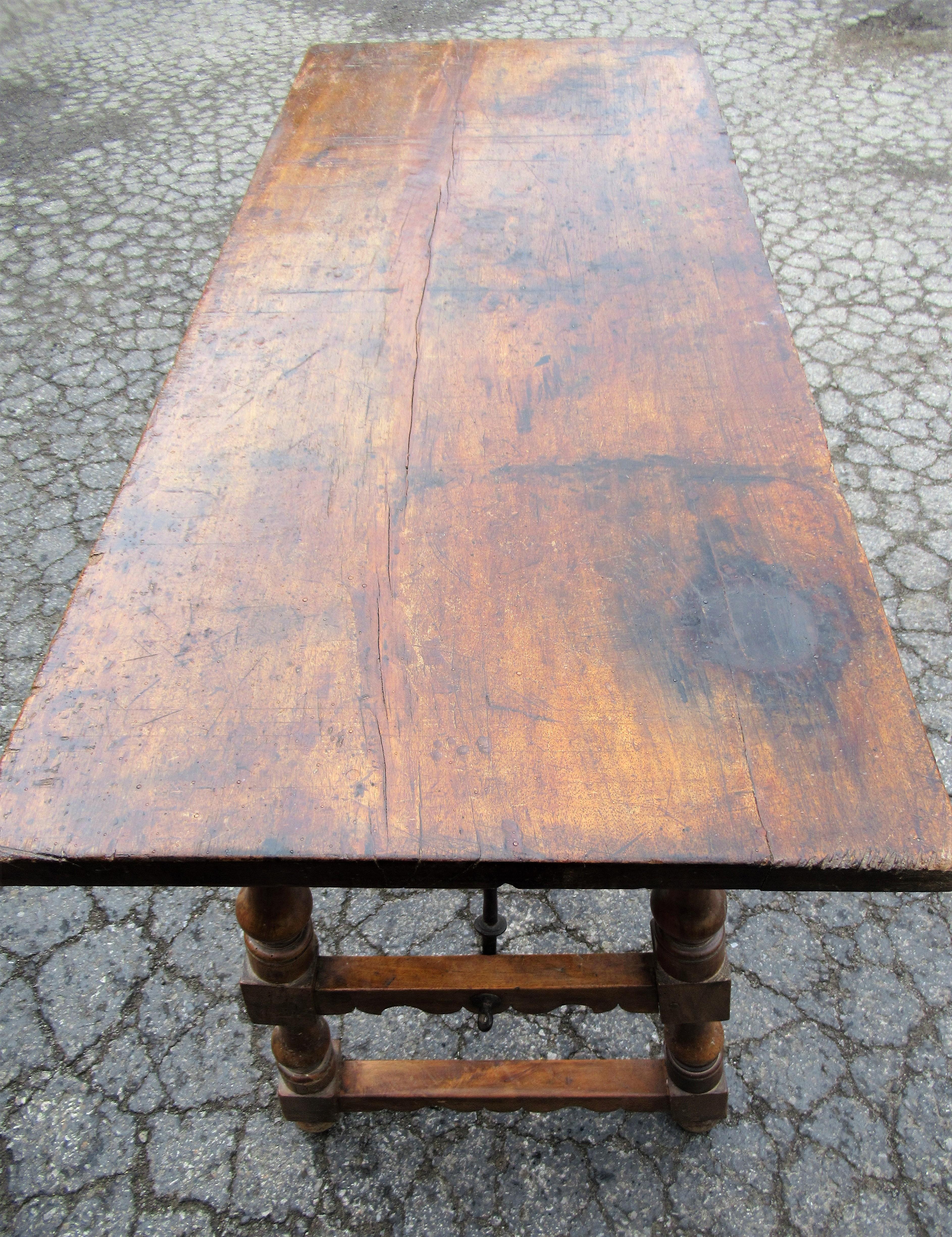 Early Antique Spanish Baroque Walnut Table 4