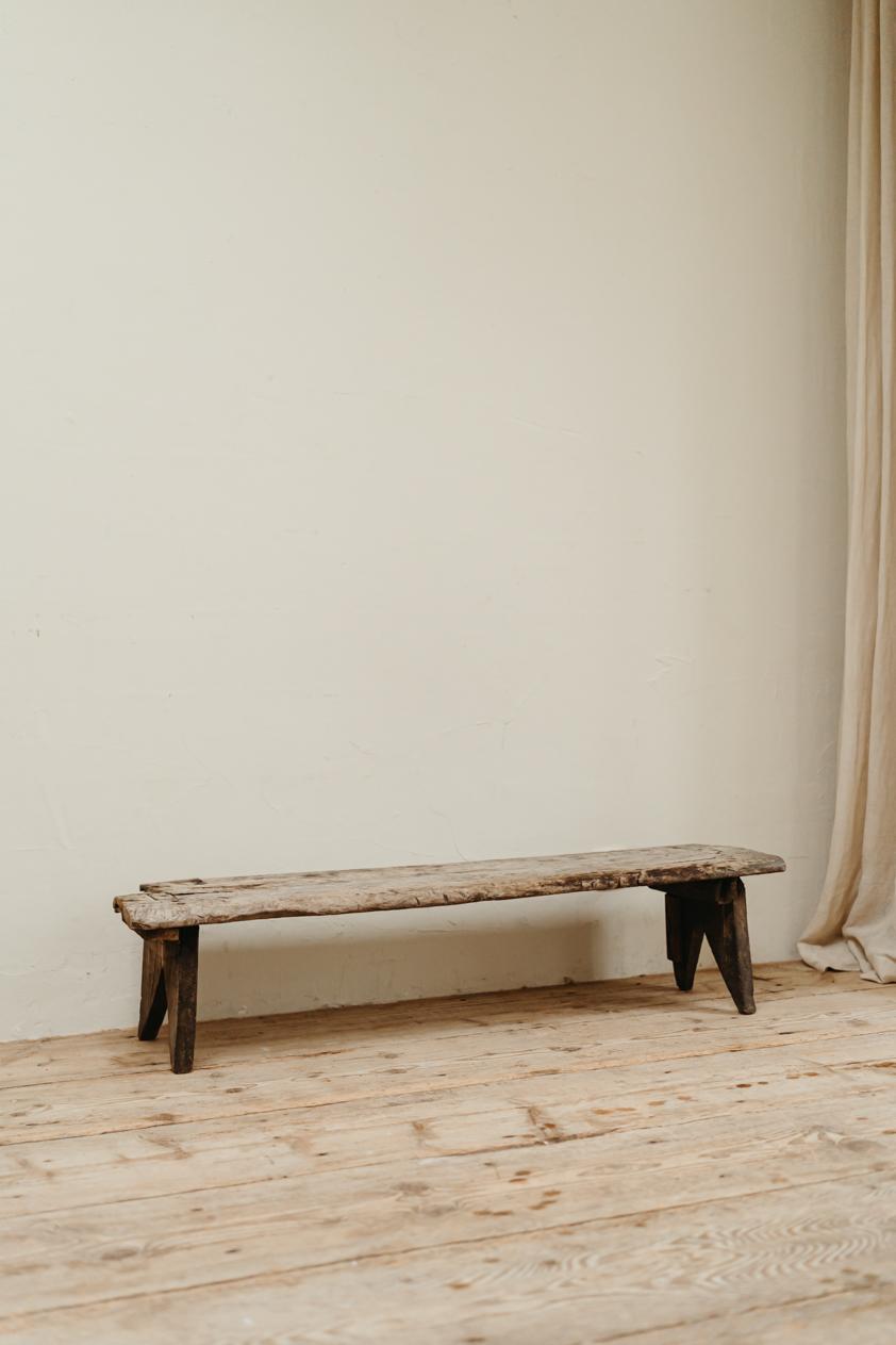 18th Century Spanish Bench In Distressed Condition In Brecht, BE