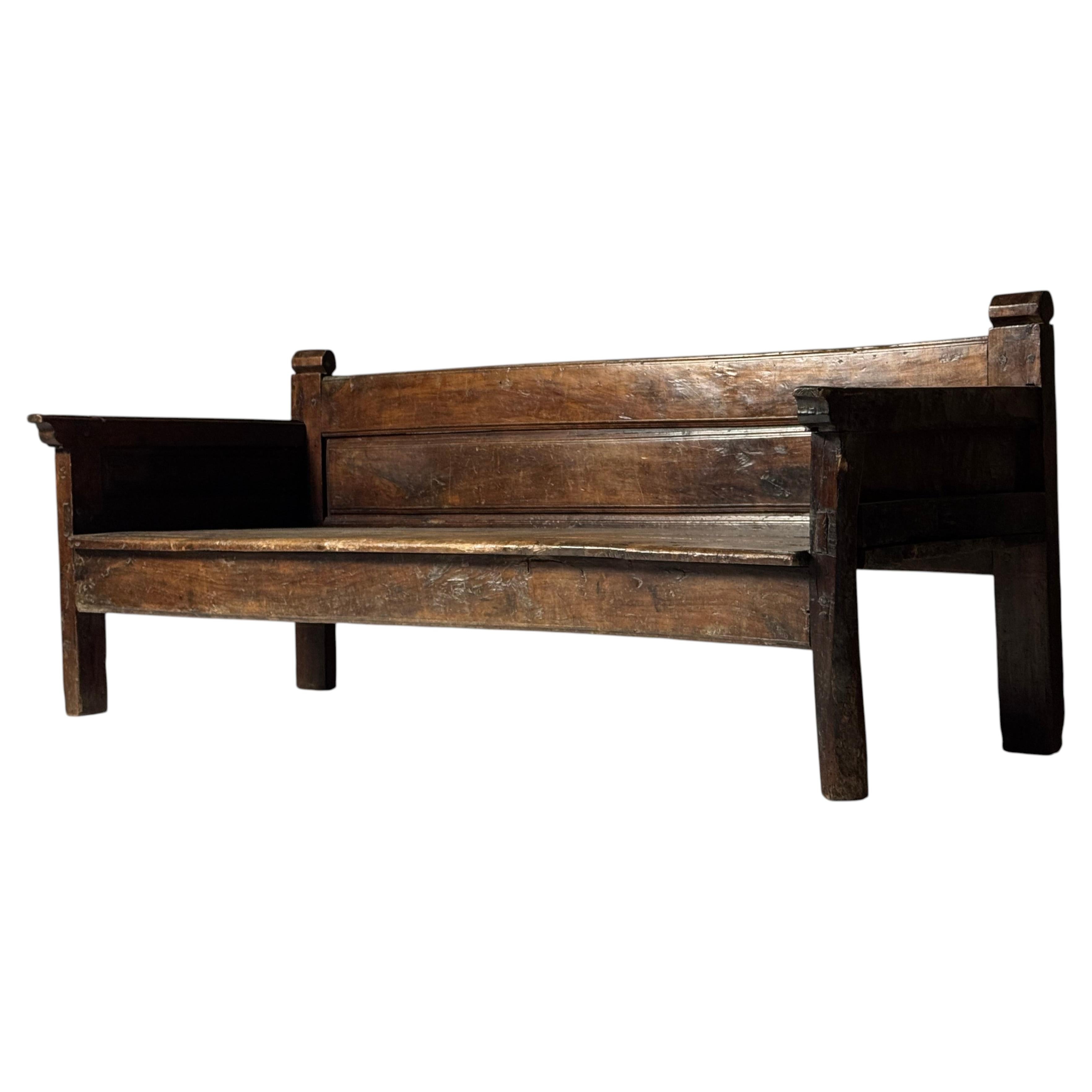 18th-century Spanish bench For Sale