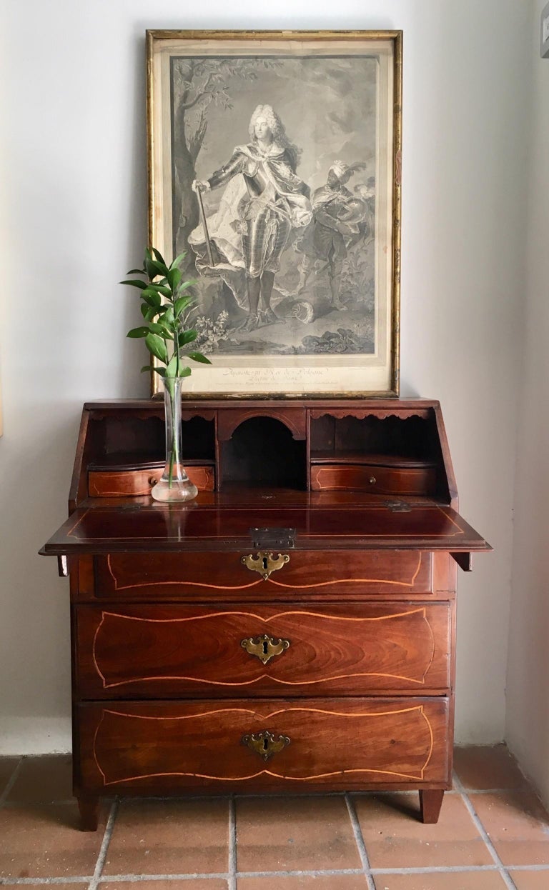 18th Century Spanish Carlos IV Bureau For Sale at 1stdibs