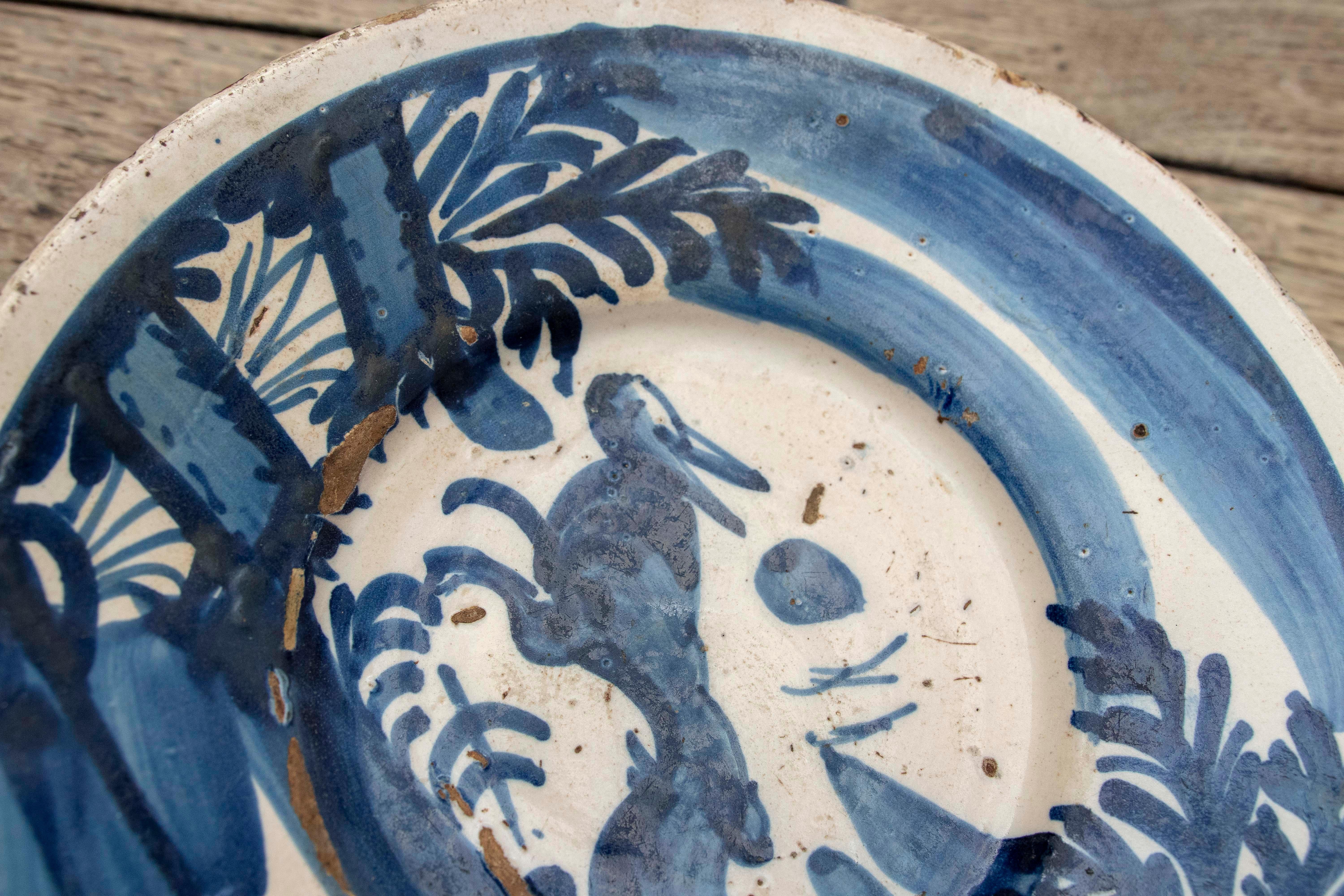 Spanischer Keramikteller aus dem 18. Jahrhundert mit einer ländlichen Szene im Zustand „Gut“ im Angebot in Marbella, ES