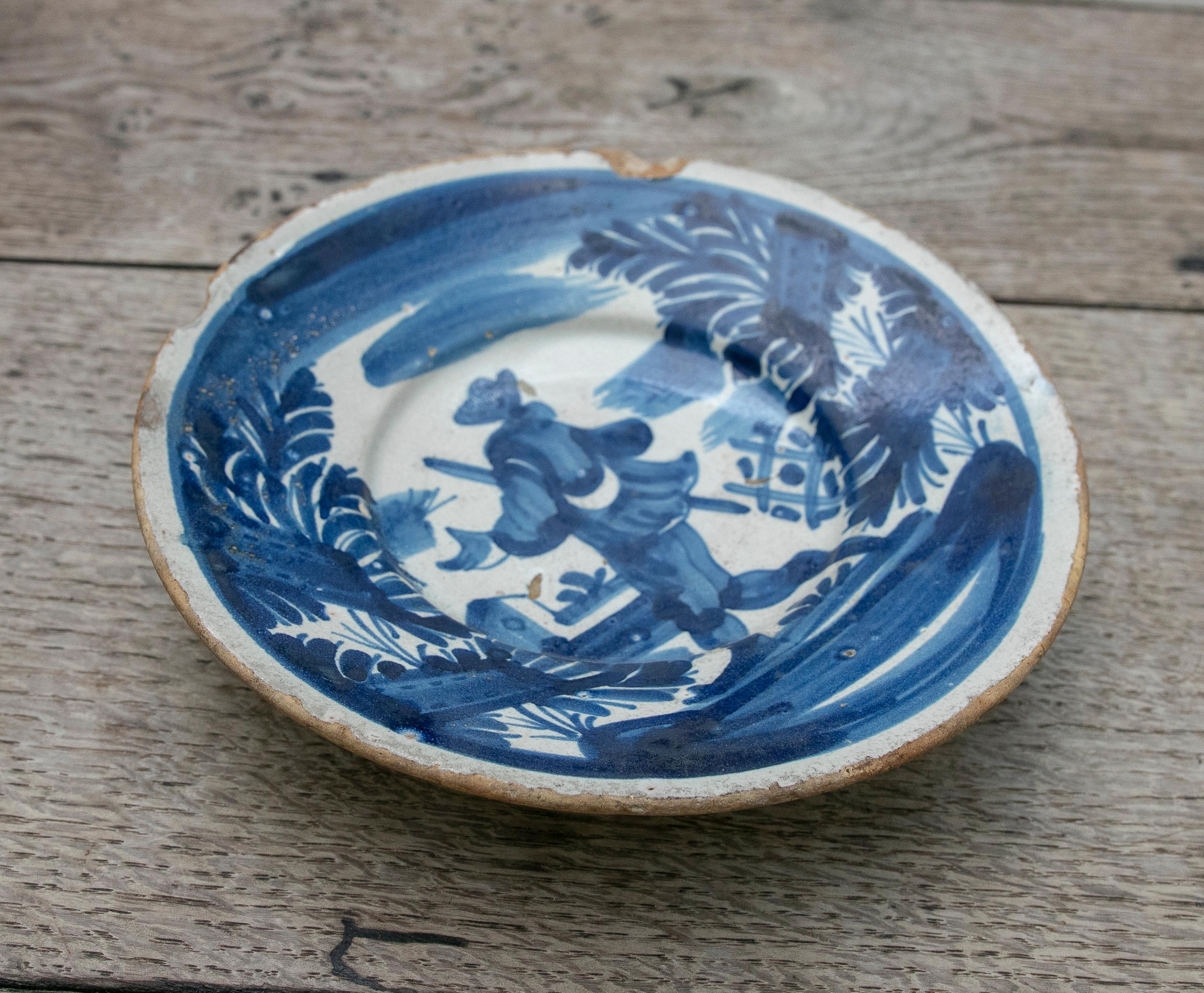 Piatto in ceramica spagnola del XVIII secolo con scena di Costumbrist.