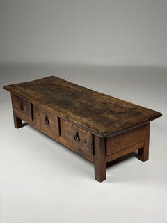 18th-century Spanish coffee table