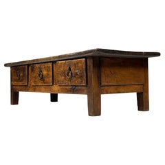 18th-century Spanish coffee table