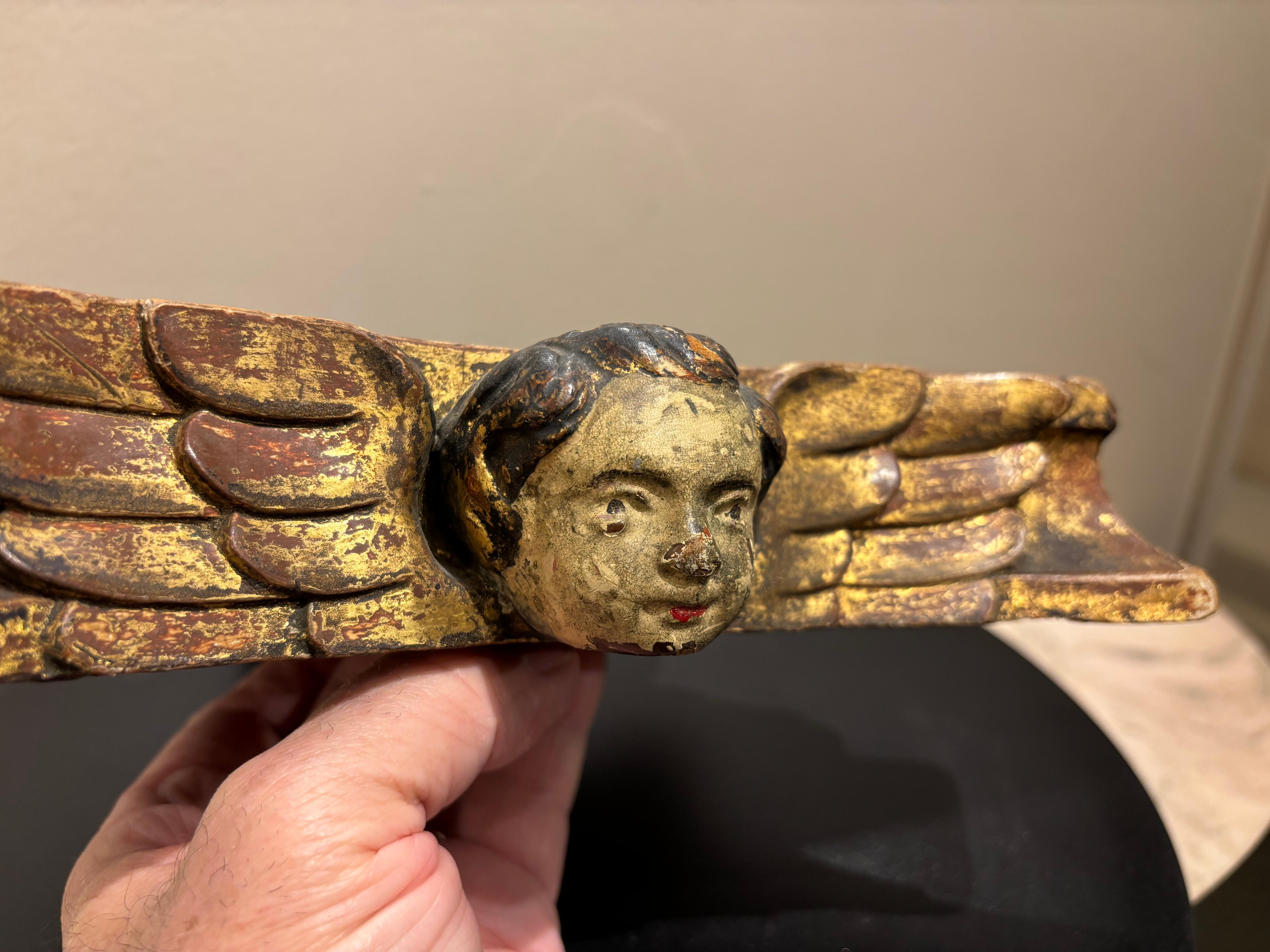 18th Century Spanish Colonial Craved Gilt Wood Winged Cherub Base For Sale 1