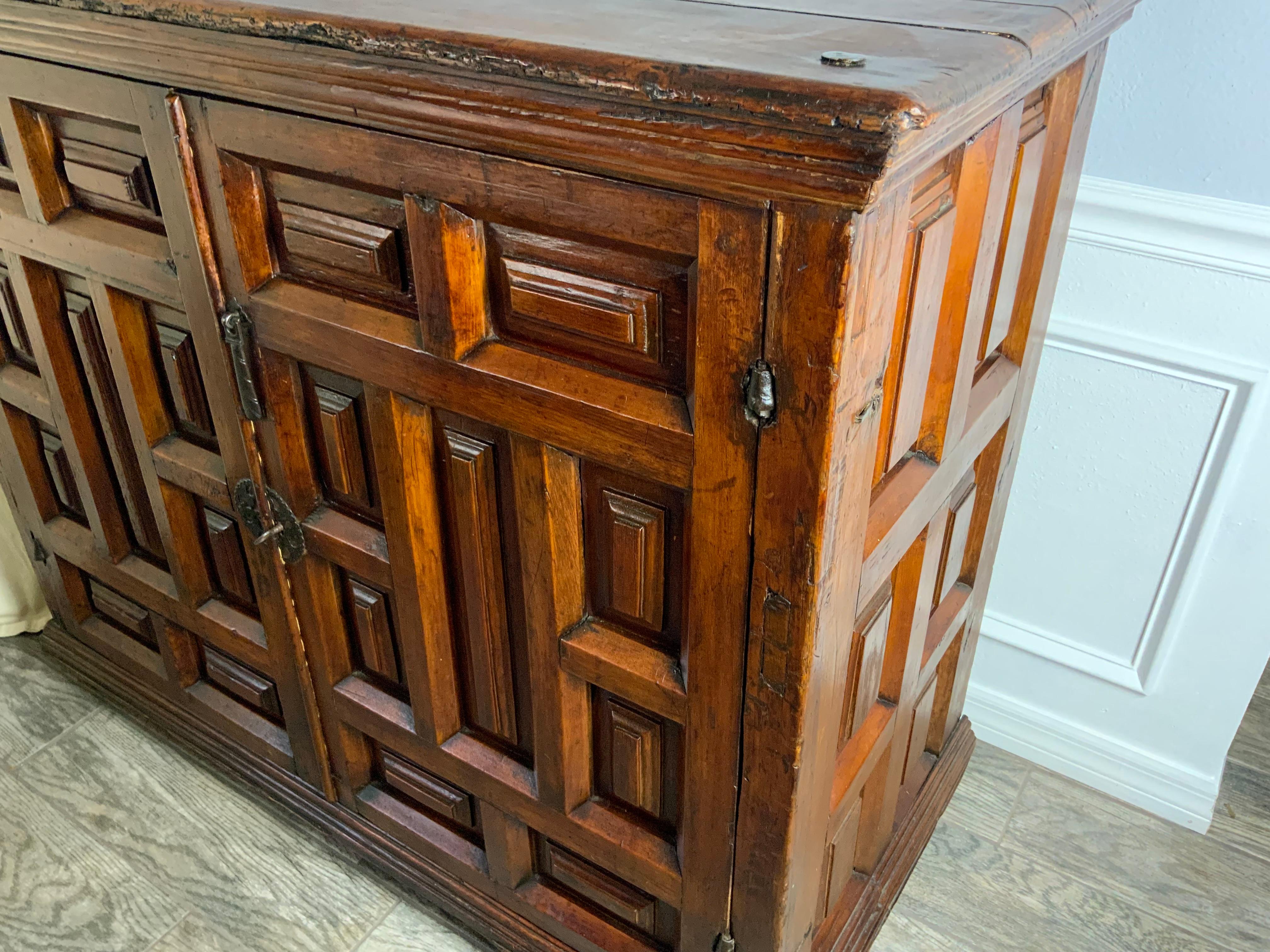 18th Century Spanish Colonial Paneled Cabinet For Sale 3