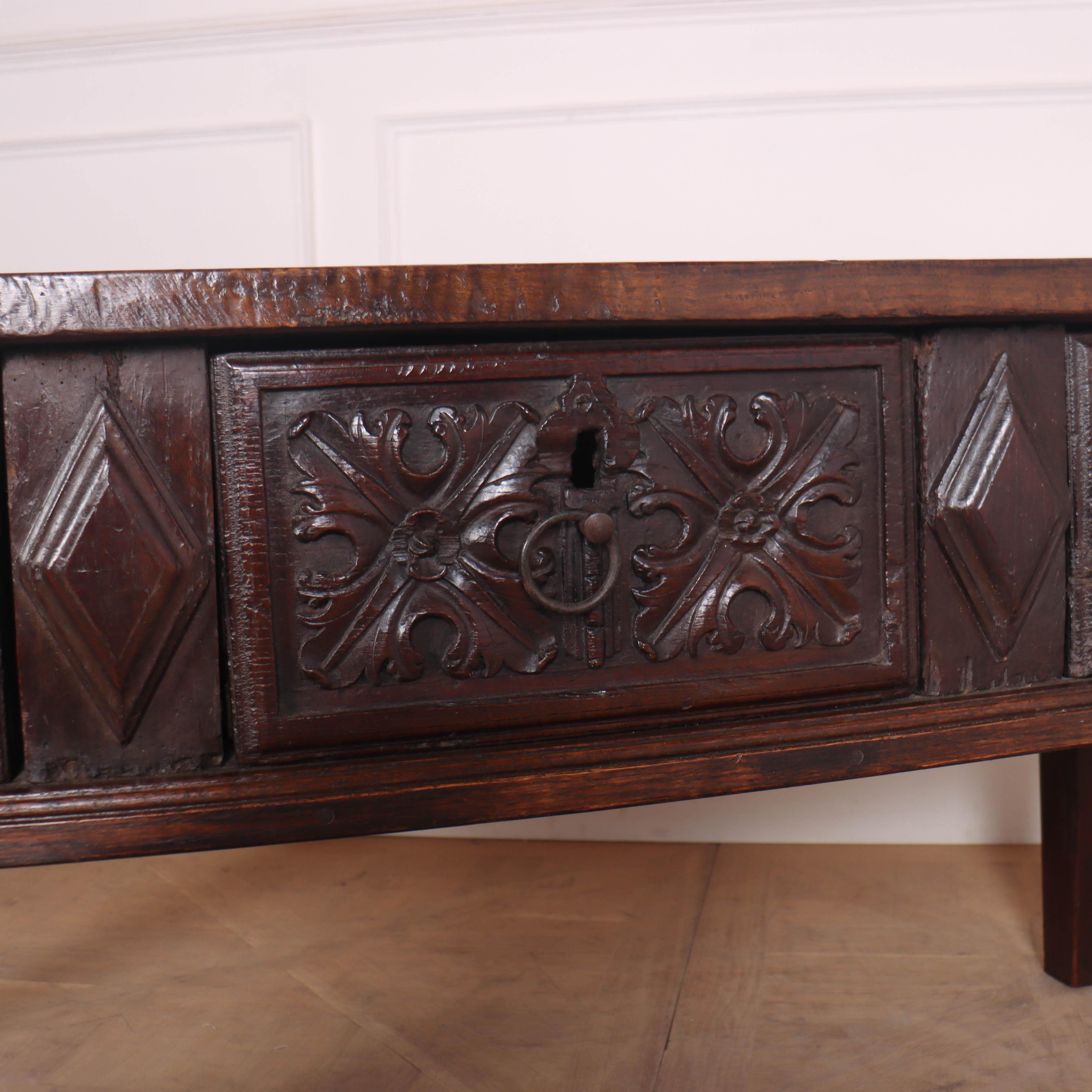 Sculpté Table console espagnole du 18e siècle en vente