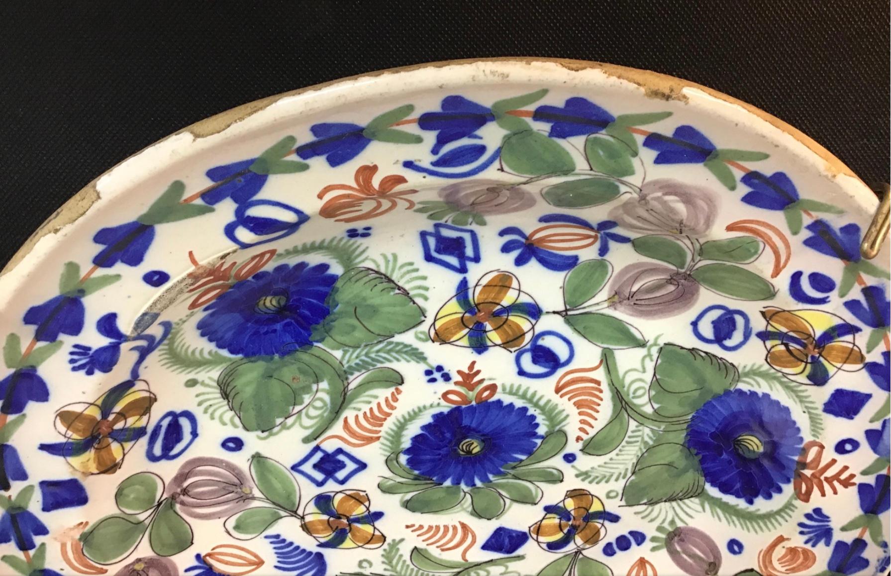Dutch Colonial 18th Century Spanish Delft Charger